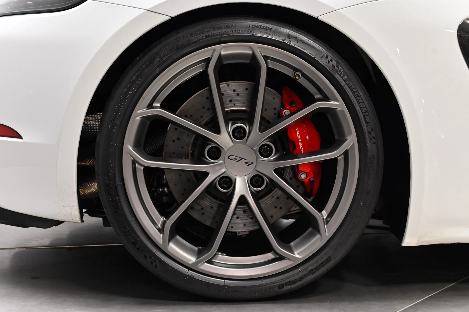 mph017_769843515_Used_2022_Porsche_718_Cayman_GT_4_1793042587_db06b21259
