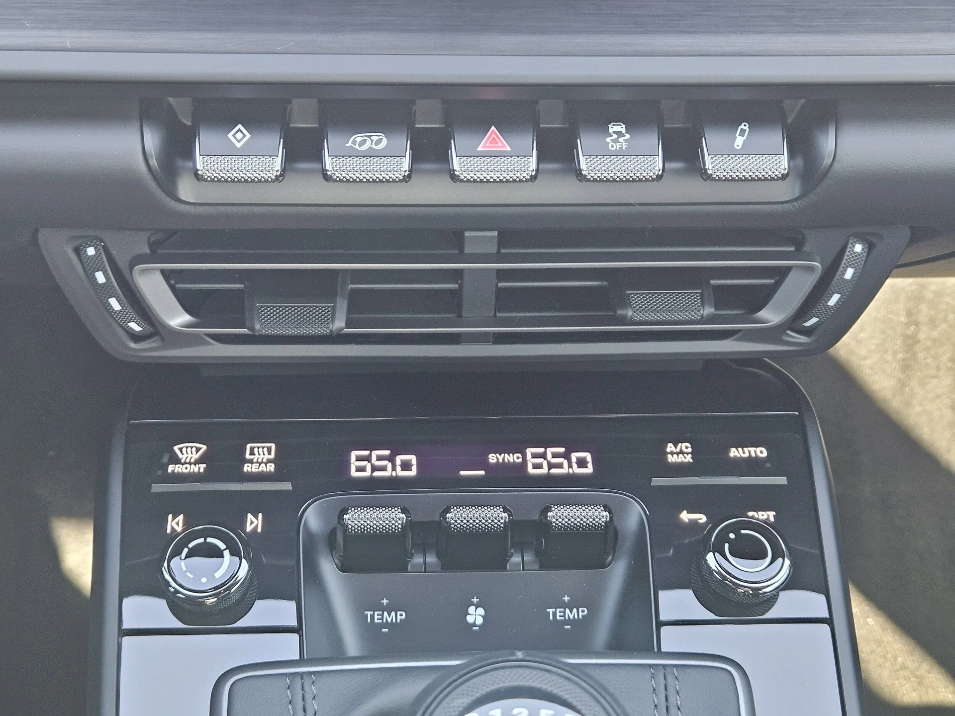 mph017_771352024_774aace81f0e10e27c28c573111df5ccx_5b12a793dd