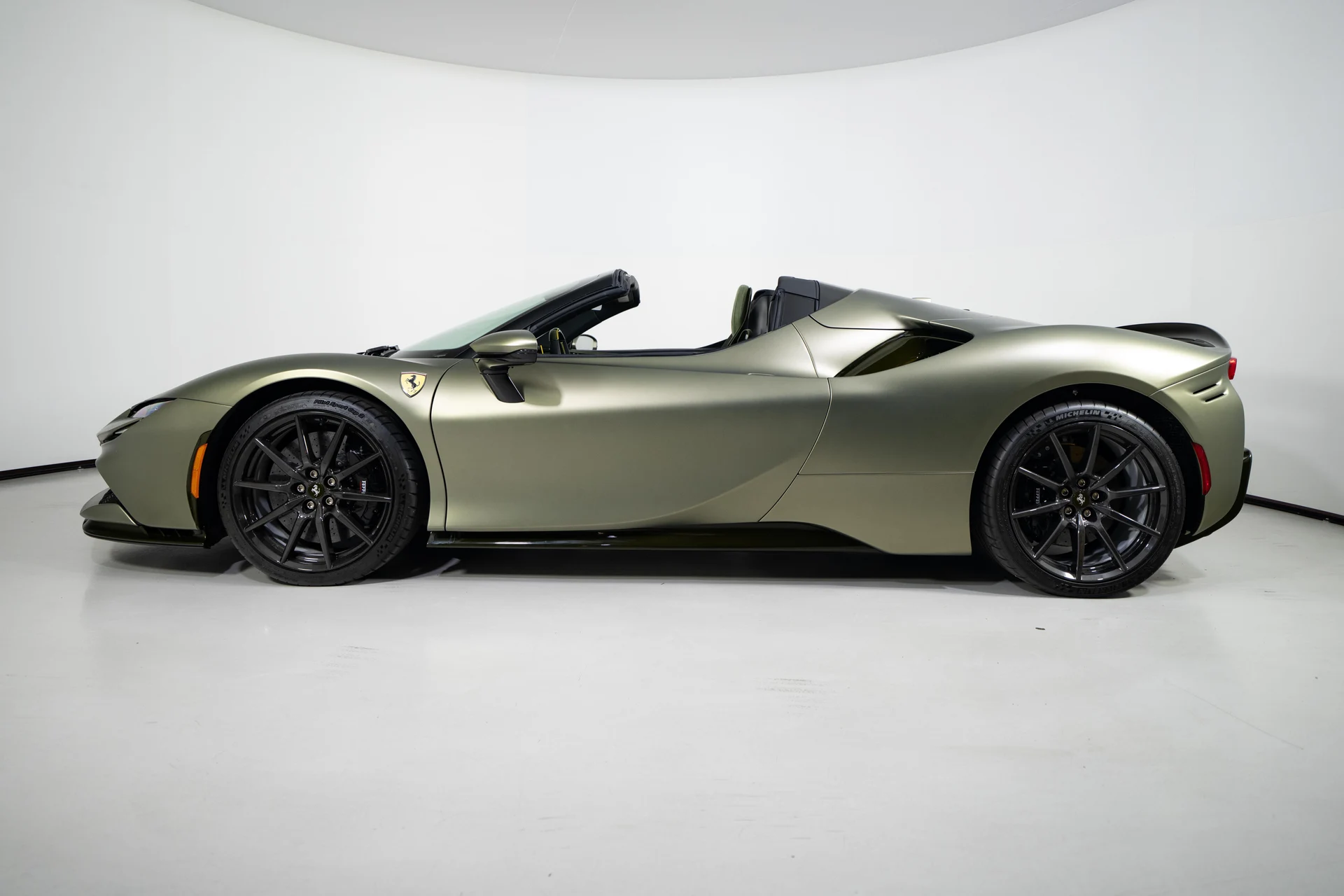 mph017_773066255_838d705d04d1544c9b7fc1bce916003d_3fae14f163