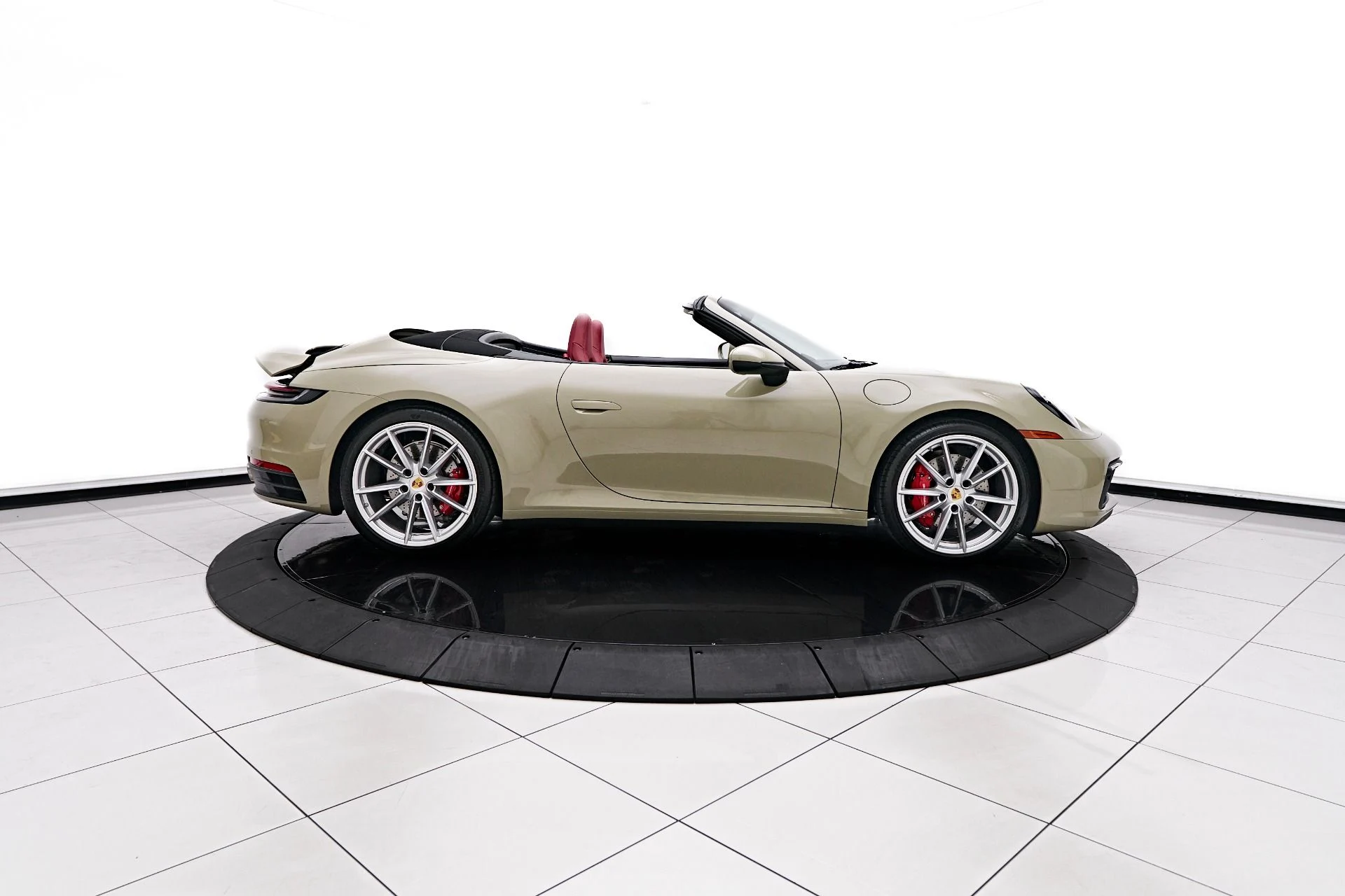 mph017_774857455_Used_2022_Porsche_911_Carrera_S_1759192891_f49ec6d5bd