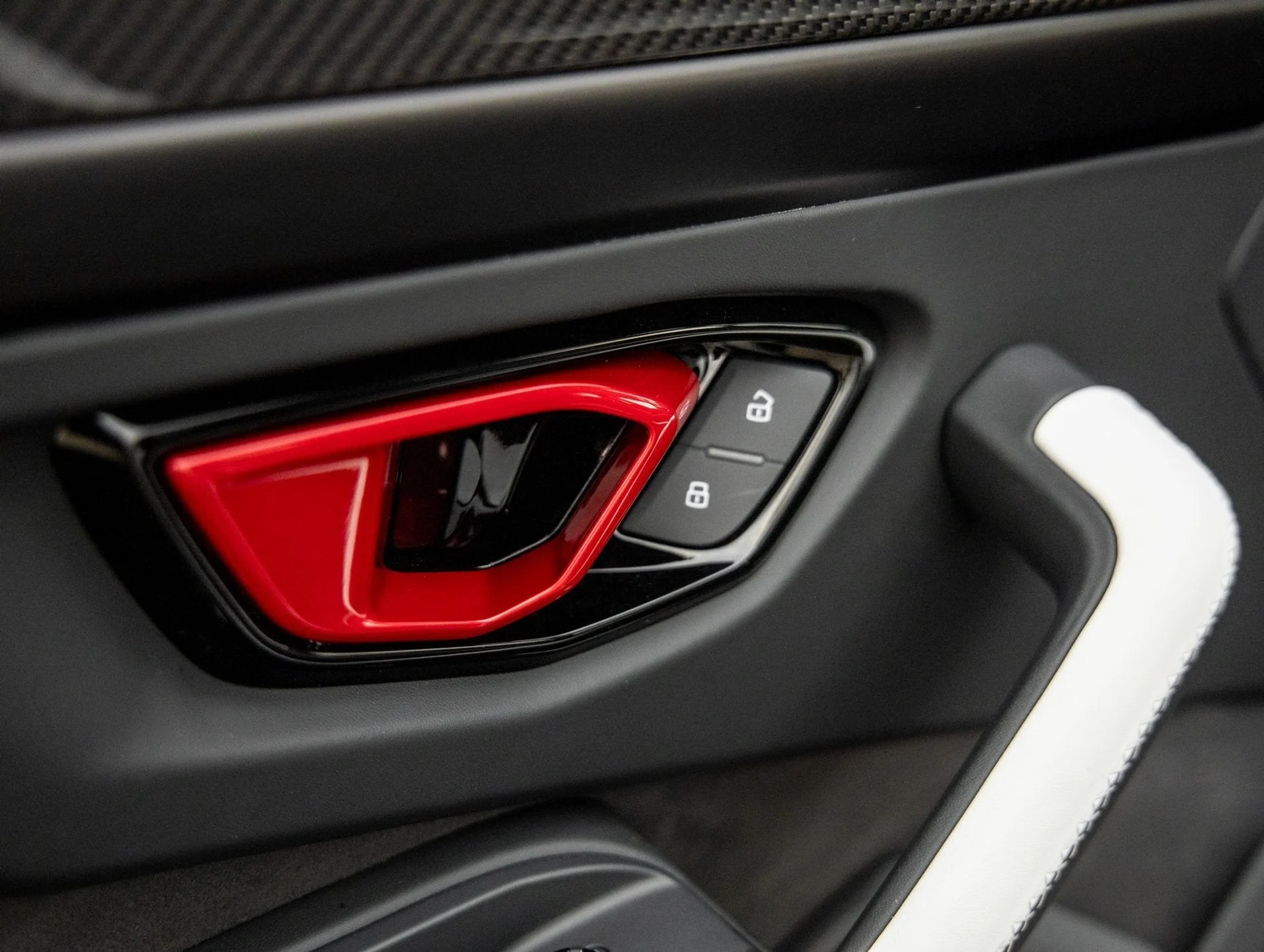 mph017_779233920_18_df59af0c97