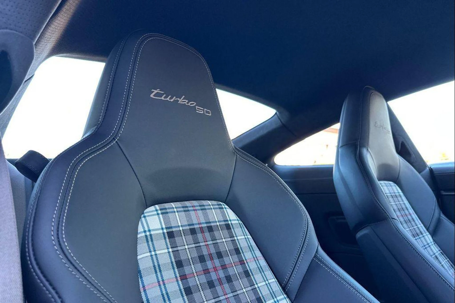 mph017_783091373_ZH_1_EOUS_h_Uhs_Gh27m_Zxo_PTZ_4_Kjo_7da5e4c9ad