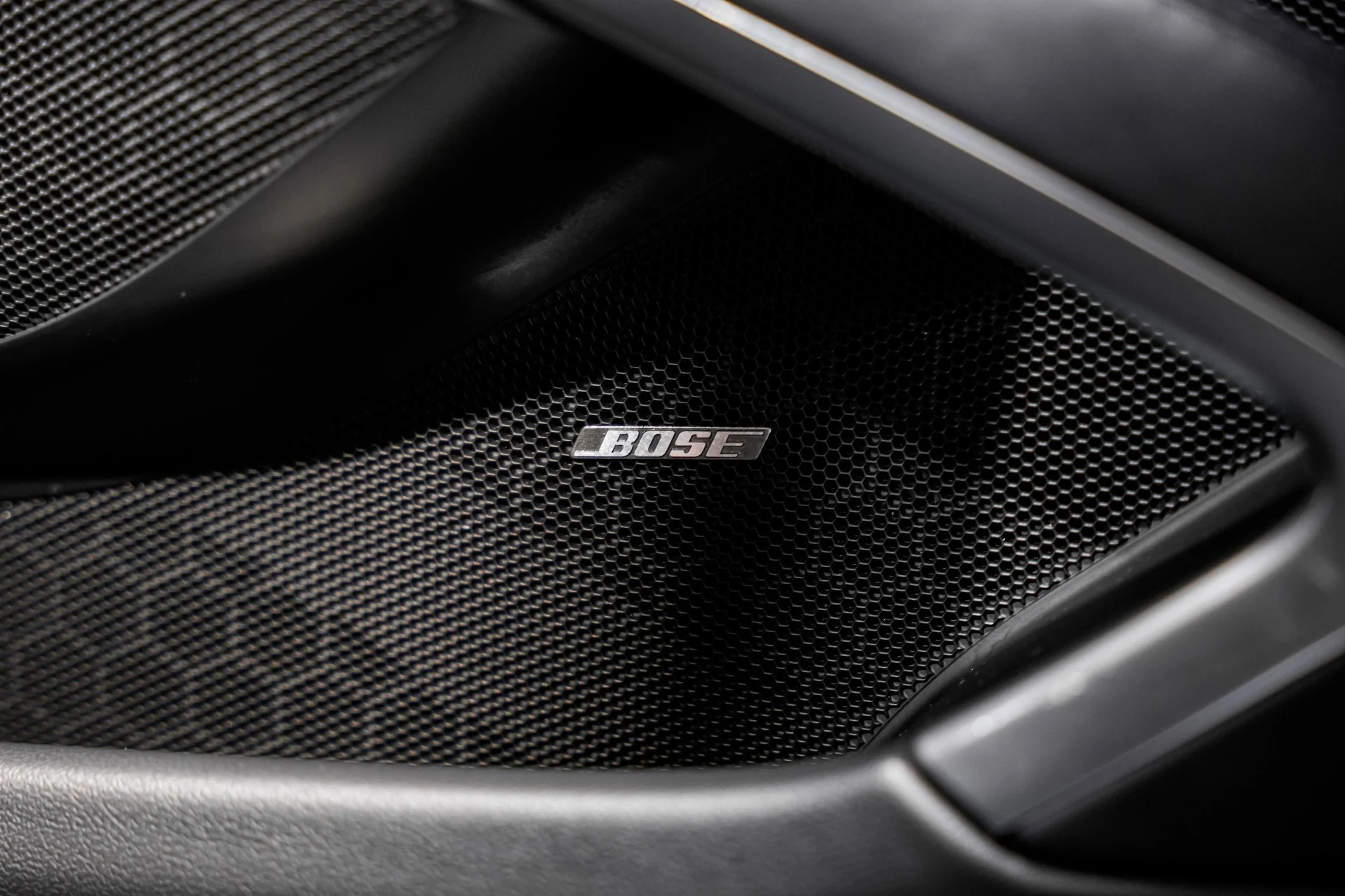 mph017_785807528_332ff142baa1e45911ee43b24c27eddax_a0b58a2649