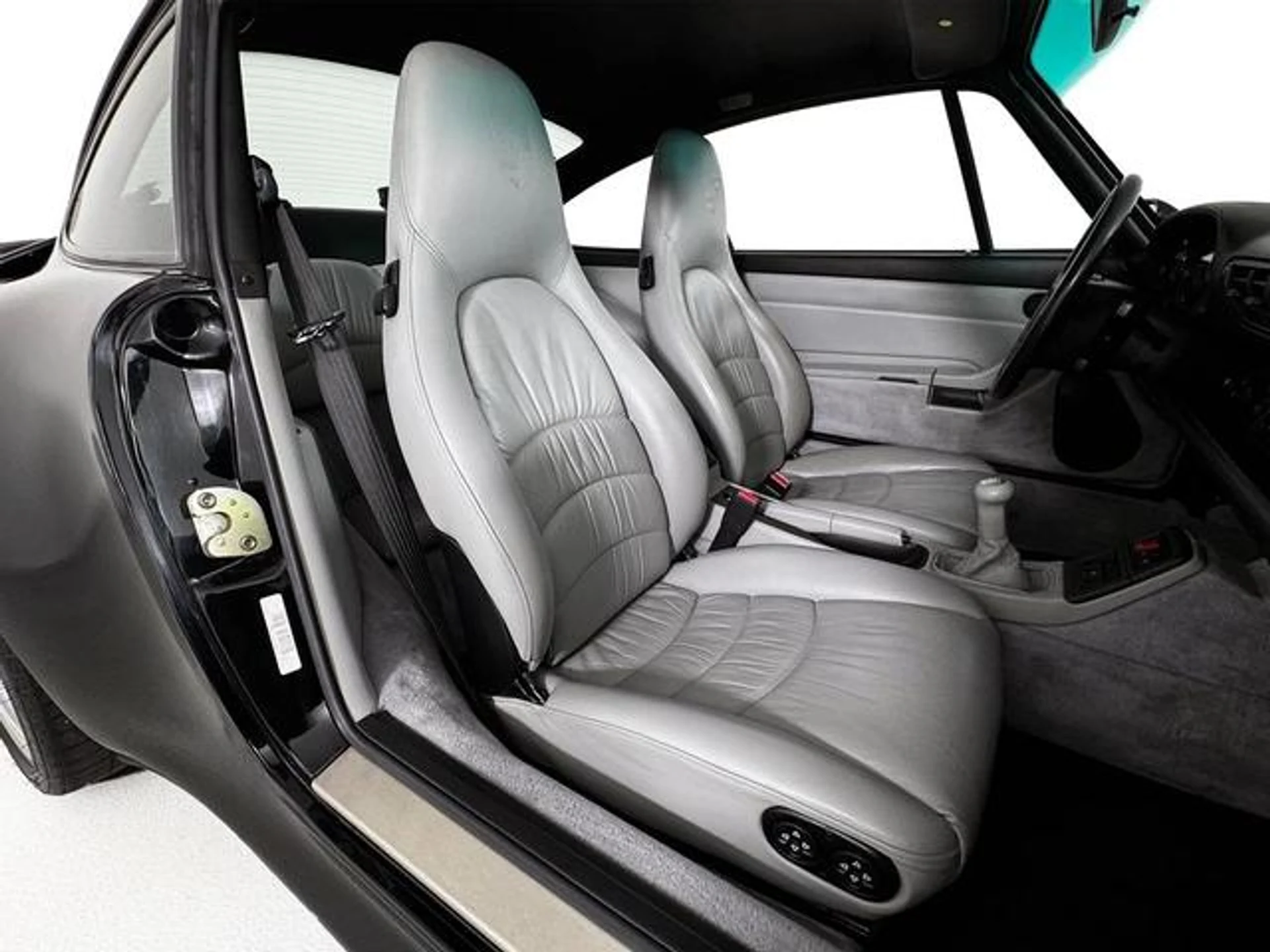 mph017_786867495_Ye_UM_6f_PGV_5d4ro7f89k_W_Iieivf8_c586cc1d83