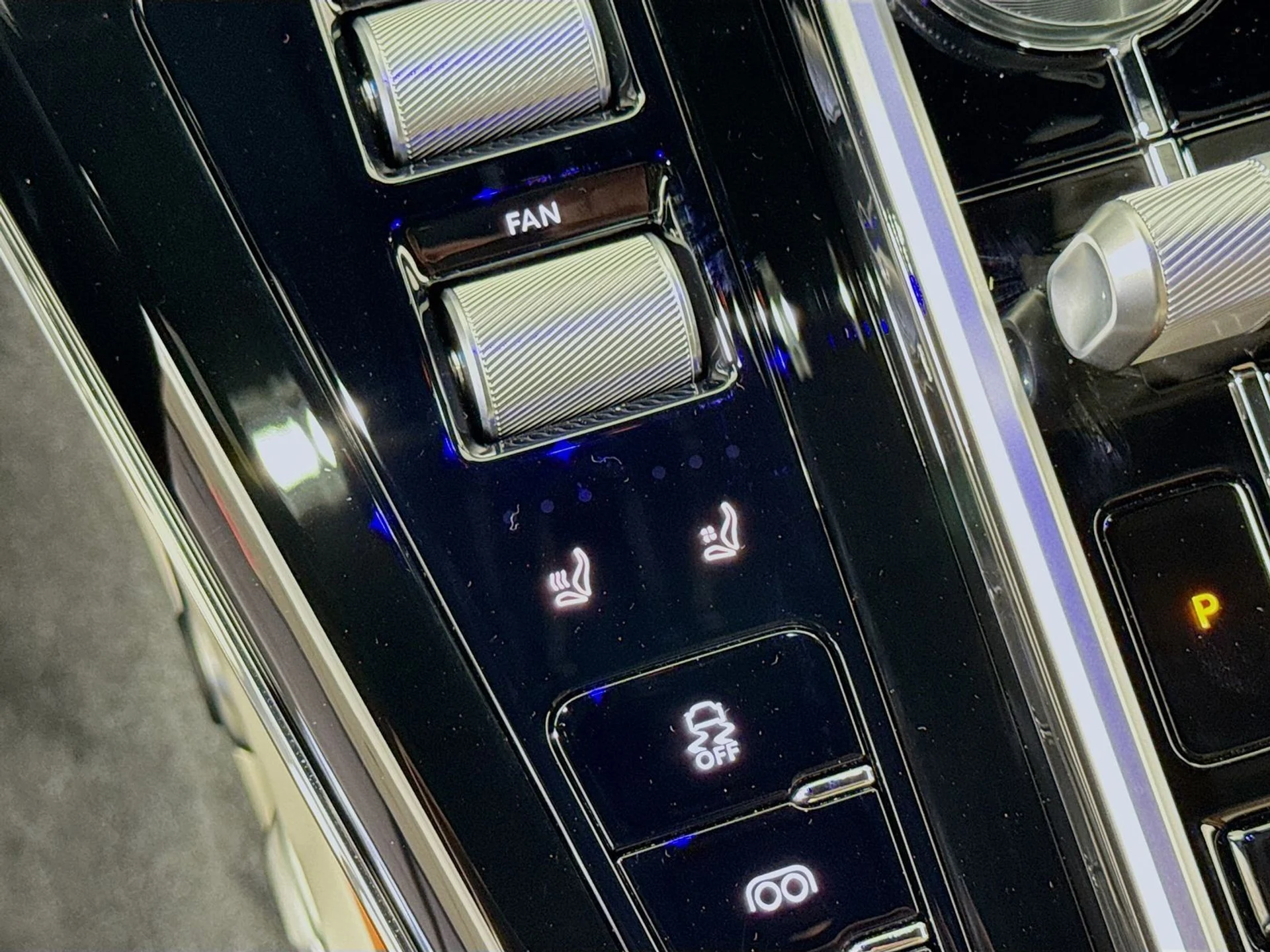 mph017_798083735_eac23dcdaaf9ef25681a3e8002c79336x_588a8432d8