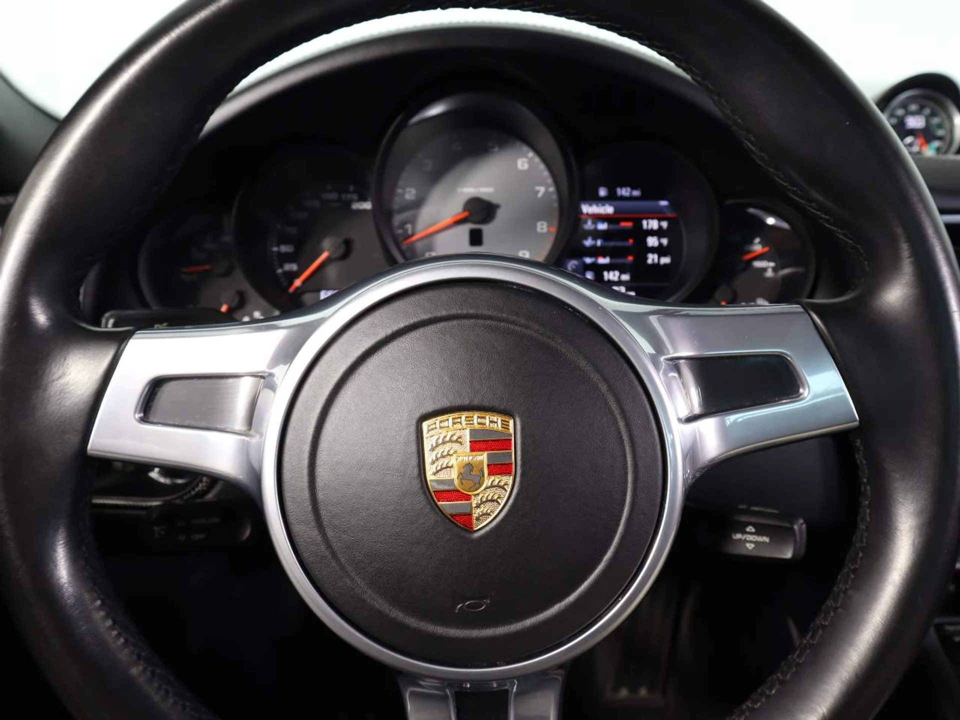 mph017_805537668_b65ee4a601901c4e216356bb96bb335a_30942a1f21