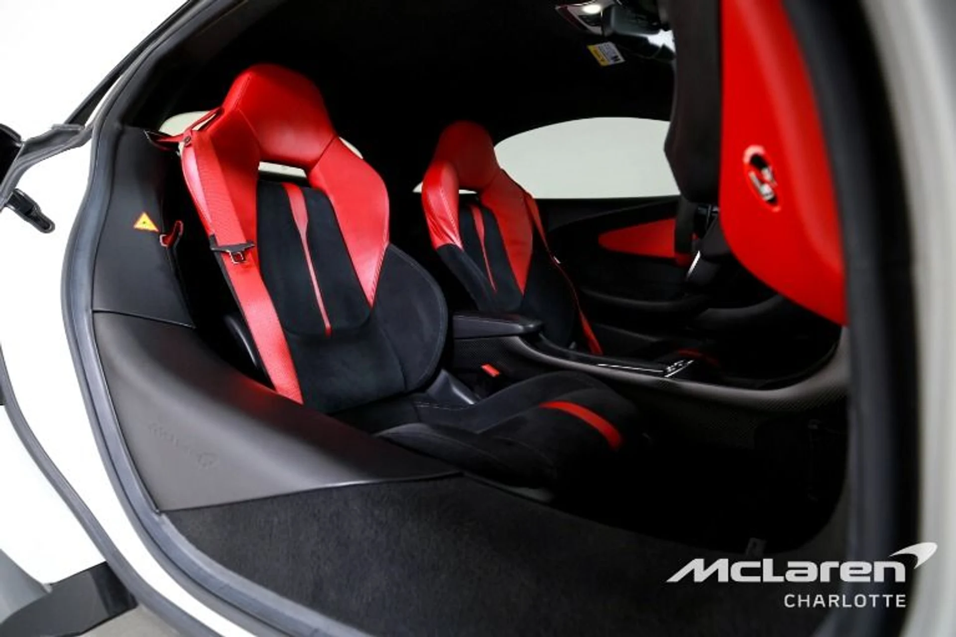 mph017_809636846_Used_2017_Mc_Laren_570_S_c2d40fbcf8