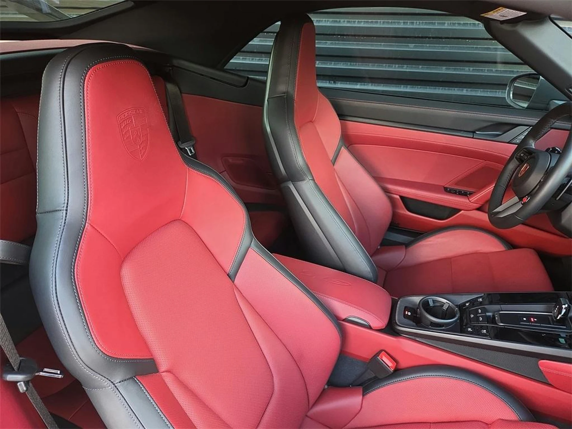 mph017_810757370_m0_Tcaf0_Qt8_Np_Mi_TRFY_Cp_Ox_Elm_Rk_61f16091c7