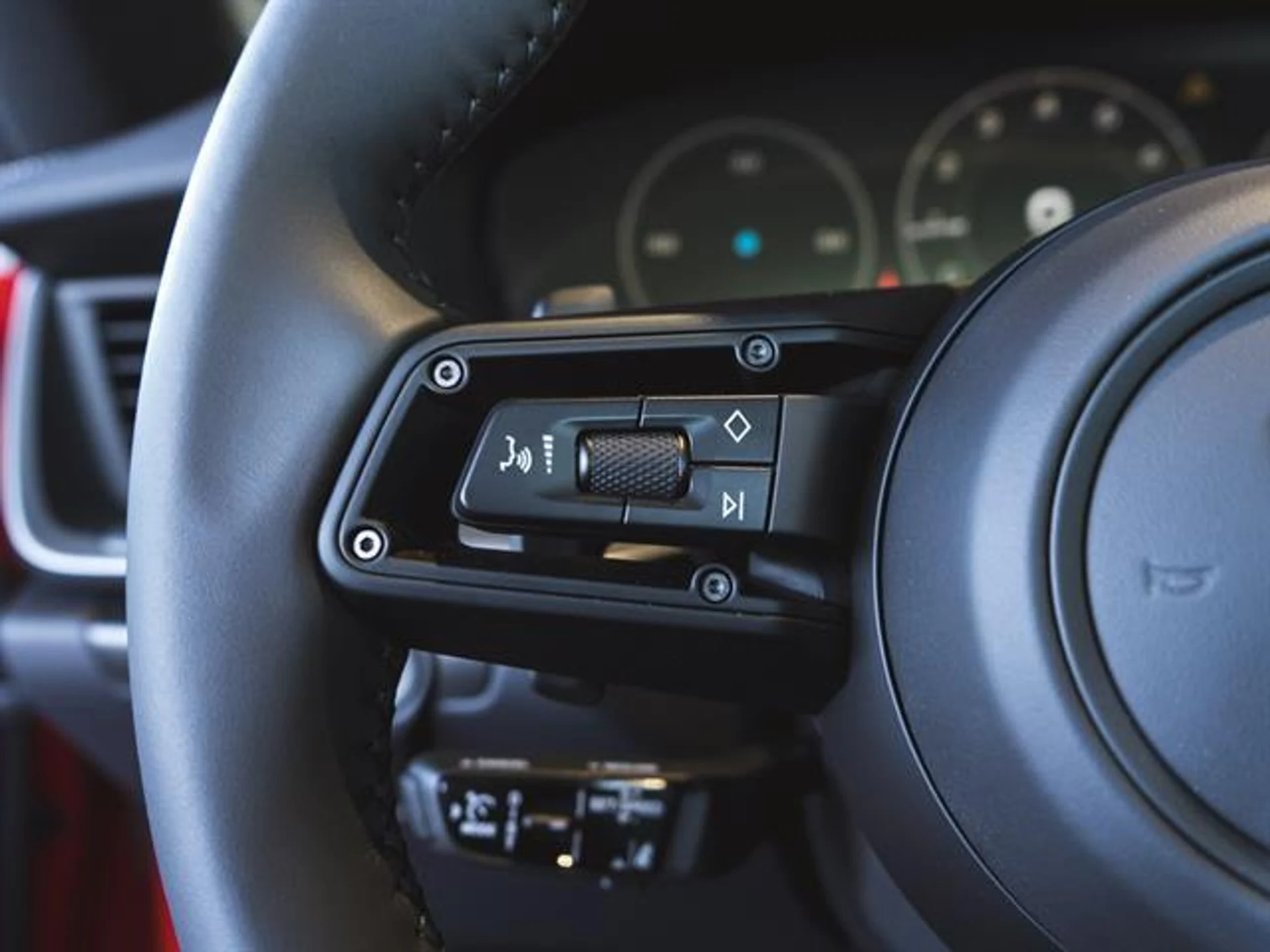 mph017_810840844_kjr4_Thbemy_Pd_Luayr_Dtr_Jd80_Wy_U_e2b4cb3ee9