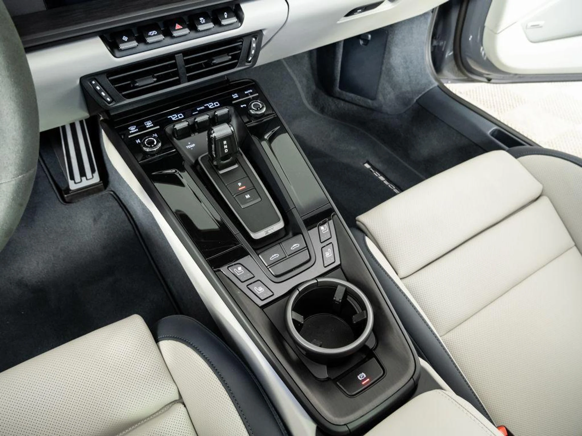 mph017_810858242_Lsp_Je_Ma_Pa_Avs50_XAEPCA_24_Ws_Vu_A_972fb3c3dc