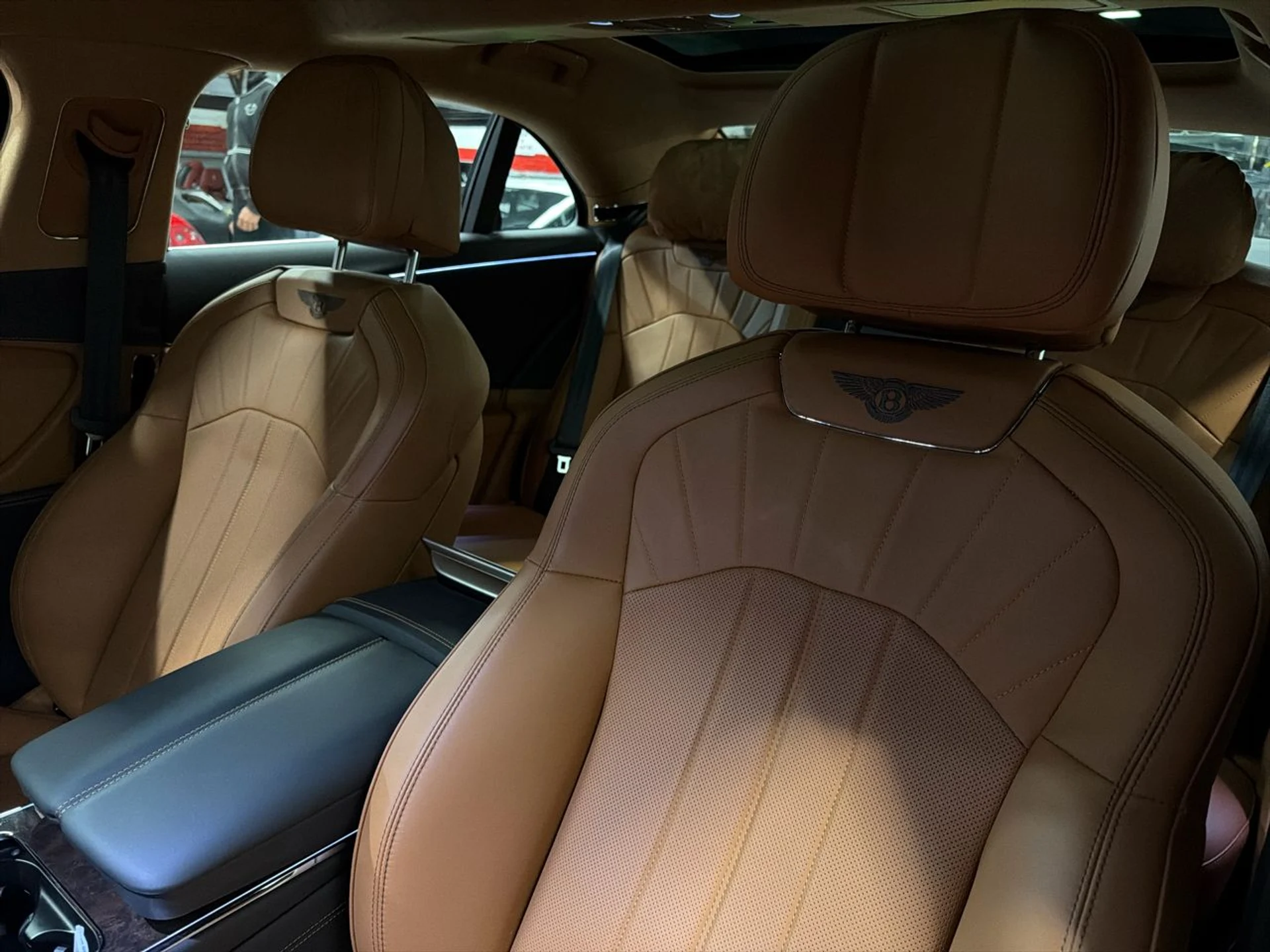 mph017_8113935_639057400358476060_e1e7181b1d