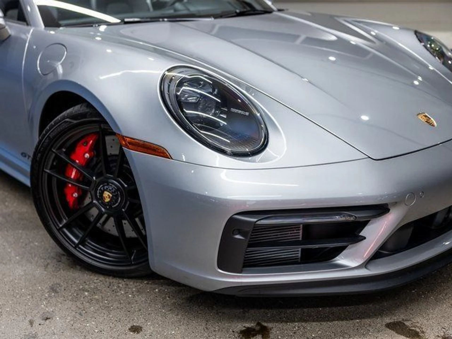 mph017_813771358_18_464a3e05d3