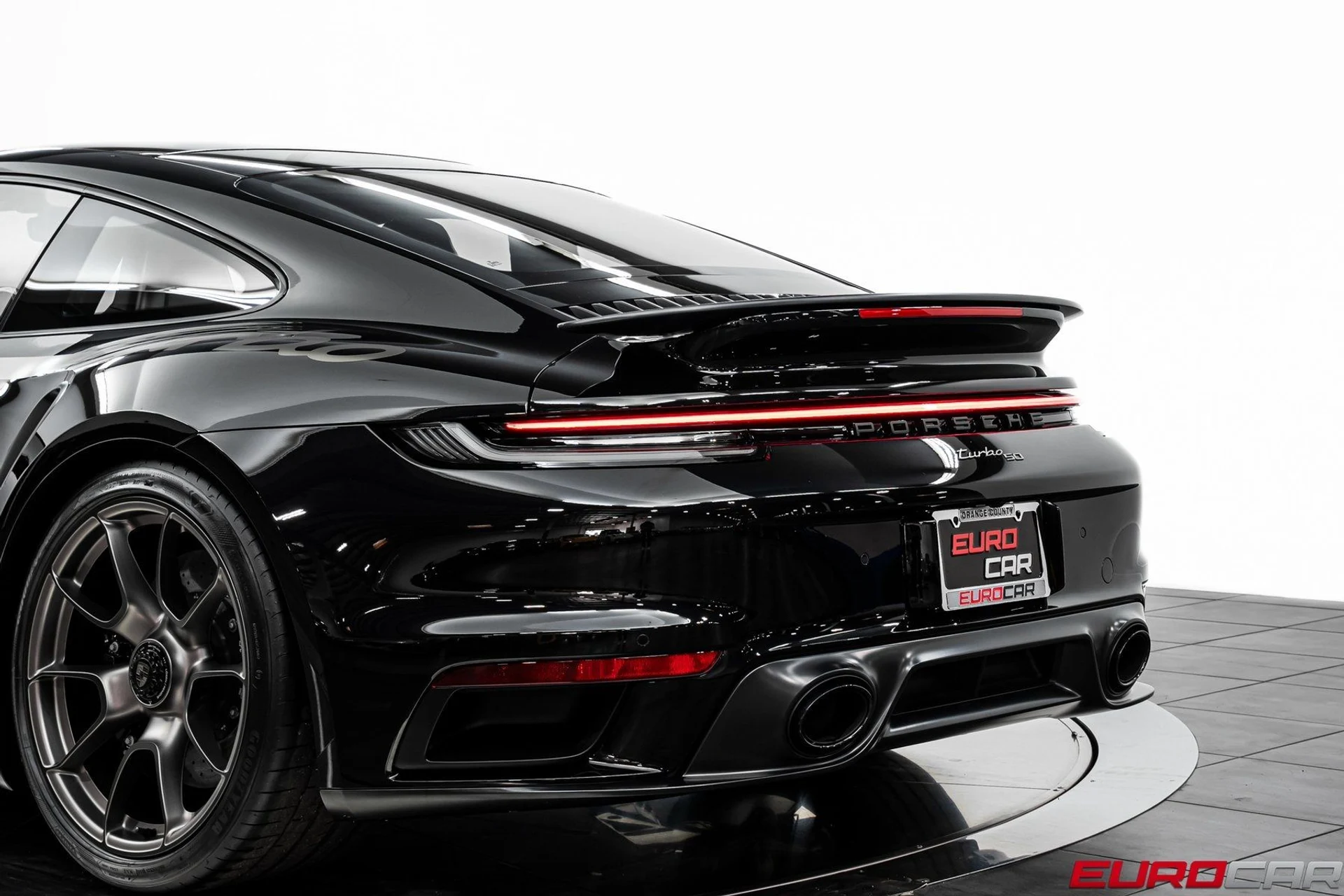 mph017_815729274_image_18_4bf2f6df81