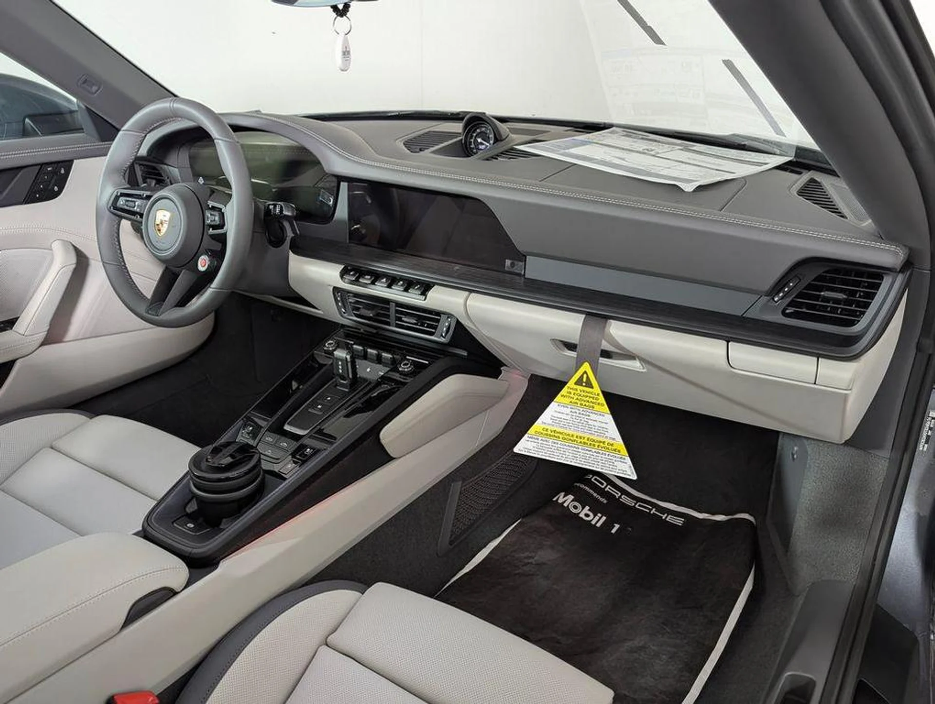 mph017_818094659_S0_YTR_989w_G_Zg_W120r4_S_Ua_CE_6ok_2dbe8d027e