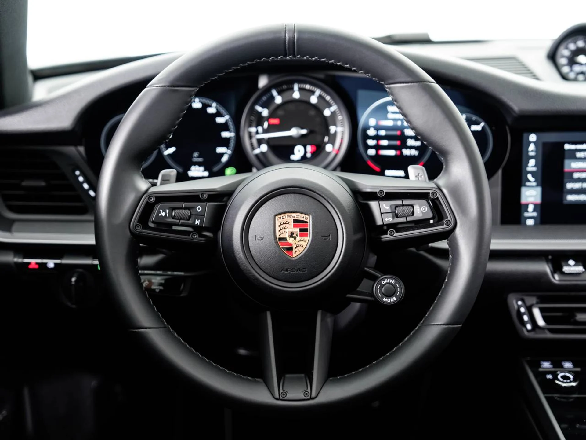 mph017_824556648_1280_351f5504a7