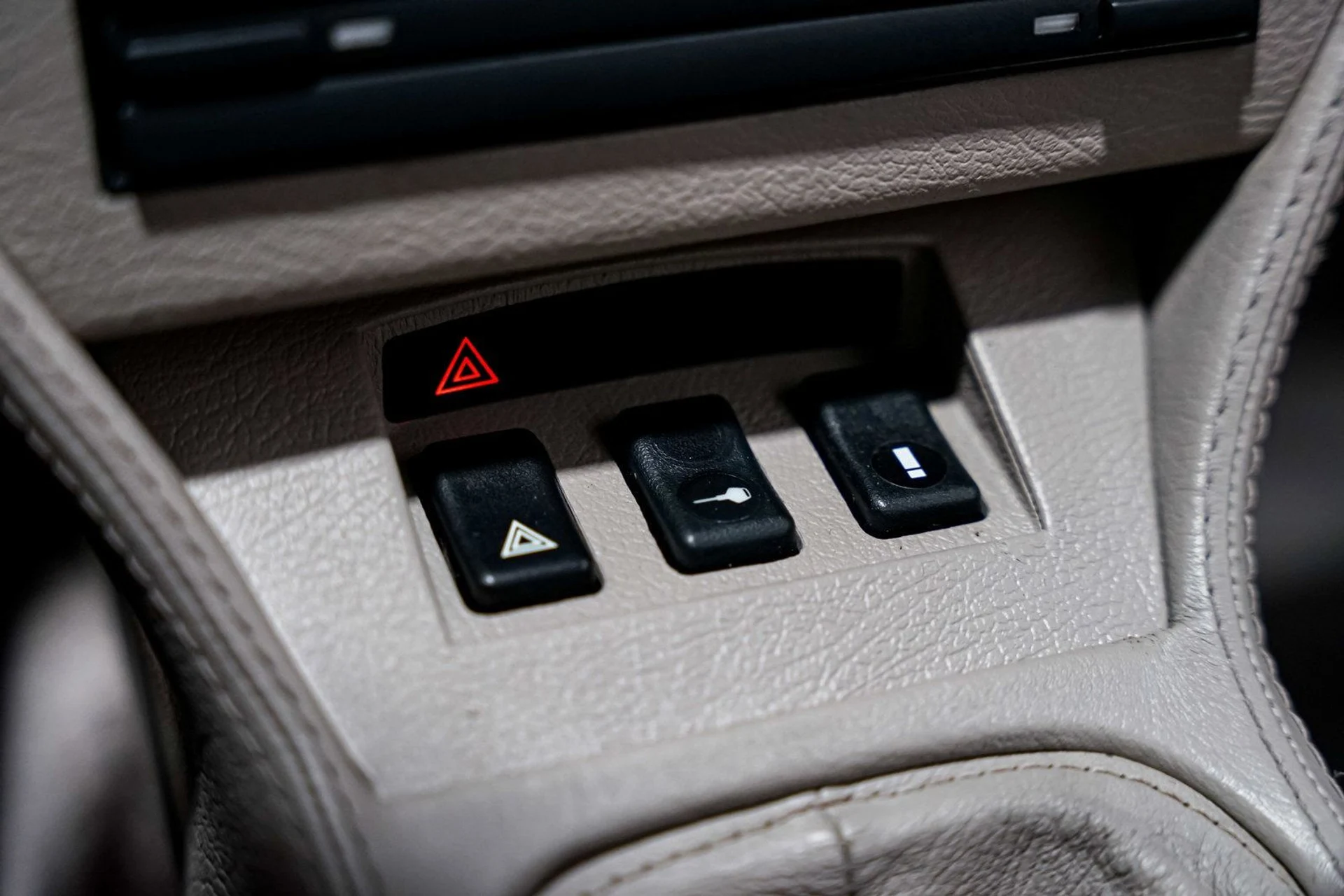 mph017_828194908_07e5b8877b3b500541da689a96067b4fx_f425cbe0b6