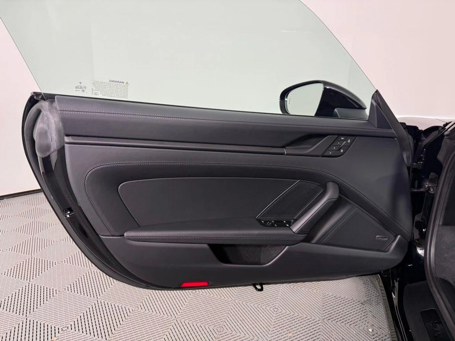 mph017_828789239_e_Z5w4di_r838_M7wq_Evy_MX_Ov_Fdy_Y_f9db620bd0