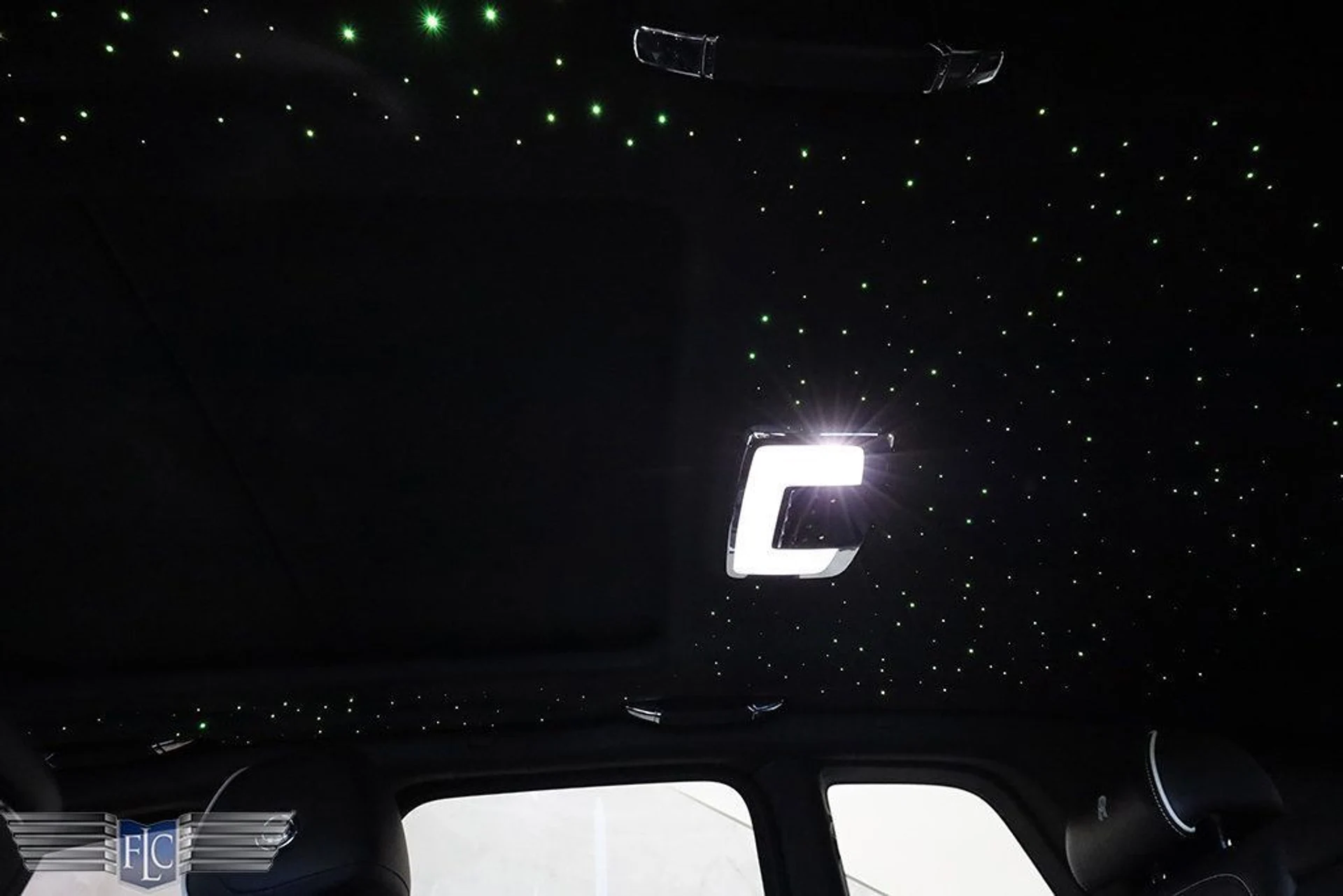 mph017_829373911_used_2019_rolls_royce_cullinan_sportutility_9689_22937203_18_1024_9766fd894a