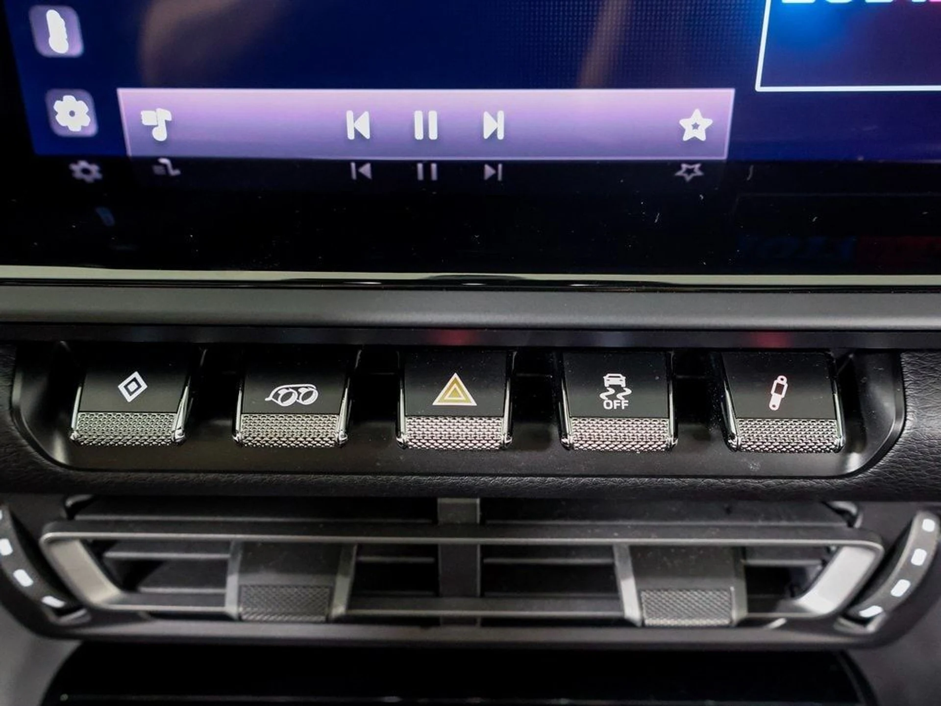 mph017_831597864_b287b7a28a969ac395edc960113ed83cx_8a0d37821e