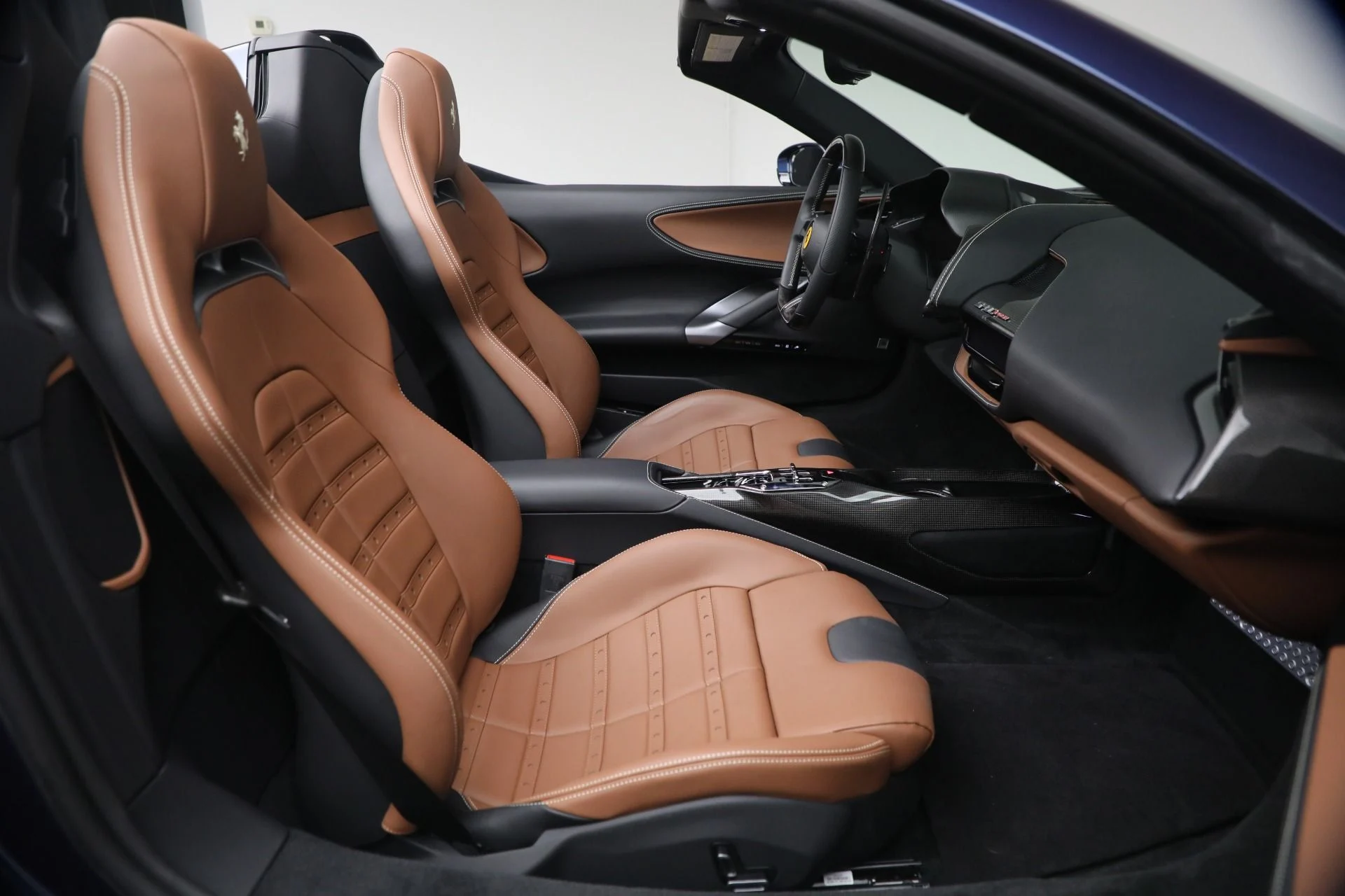 mph017_837442887_Used_2024_Ferrari_SF_90_Spider_1768605776_b3dfaf0d59