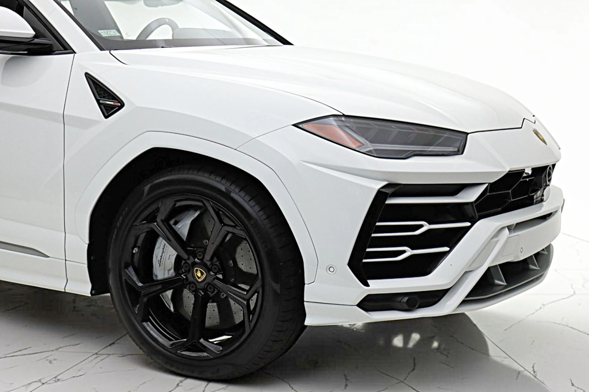 mph017_844496048_Used_2020_Lamborghini_Urus_SELEZIONE_PRE_OWNED_CERTIFIED_a484db0836