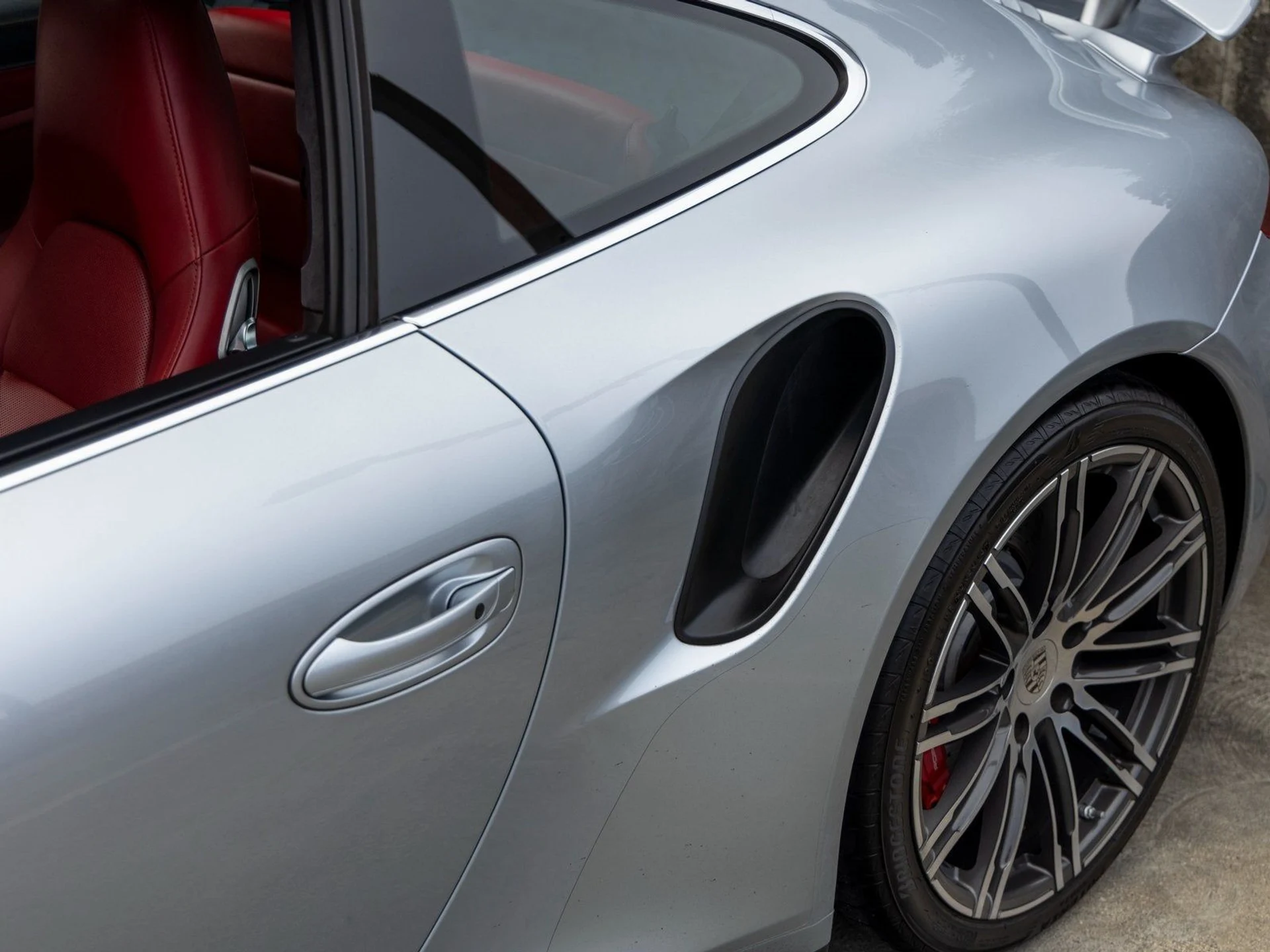 mph017_845883820_18_f114553f03