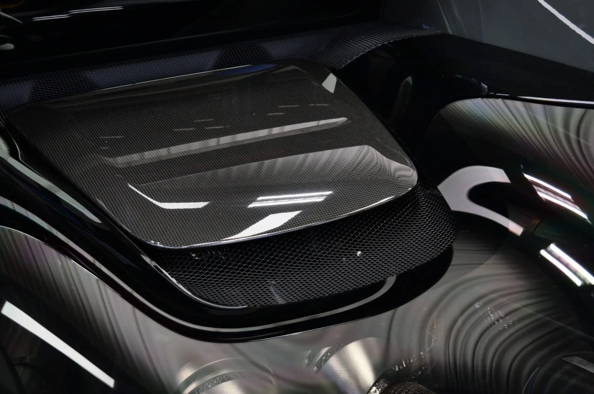 mph017_850538979_Used_2022_Ferrari_296_GTB_1765823303_1845b5b180