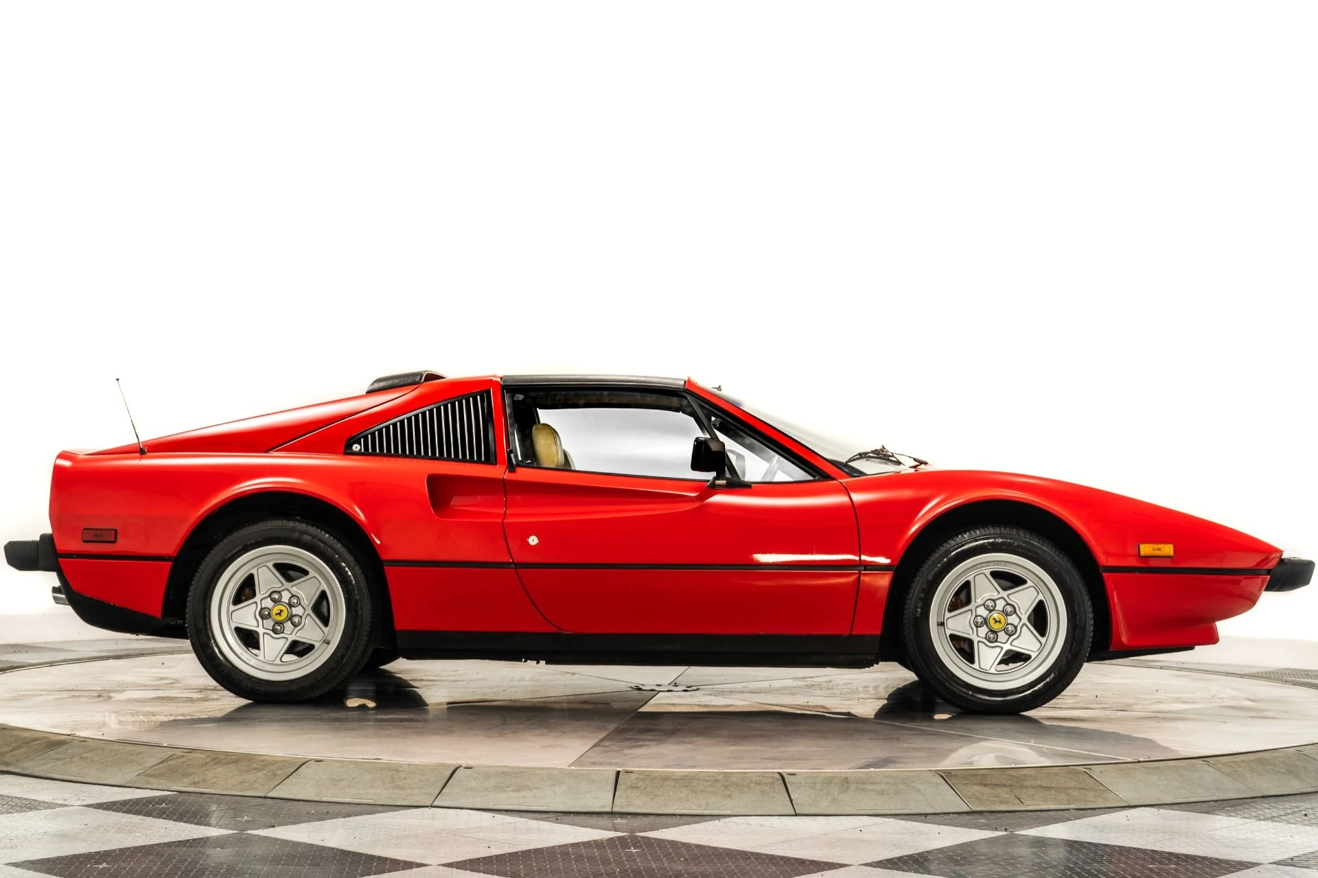 mph017_855127603_Used_1985_Ferrari_308_GT_Si_QV_1760735780_c332cffbd1