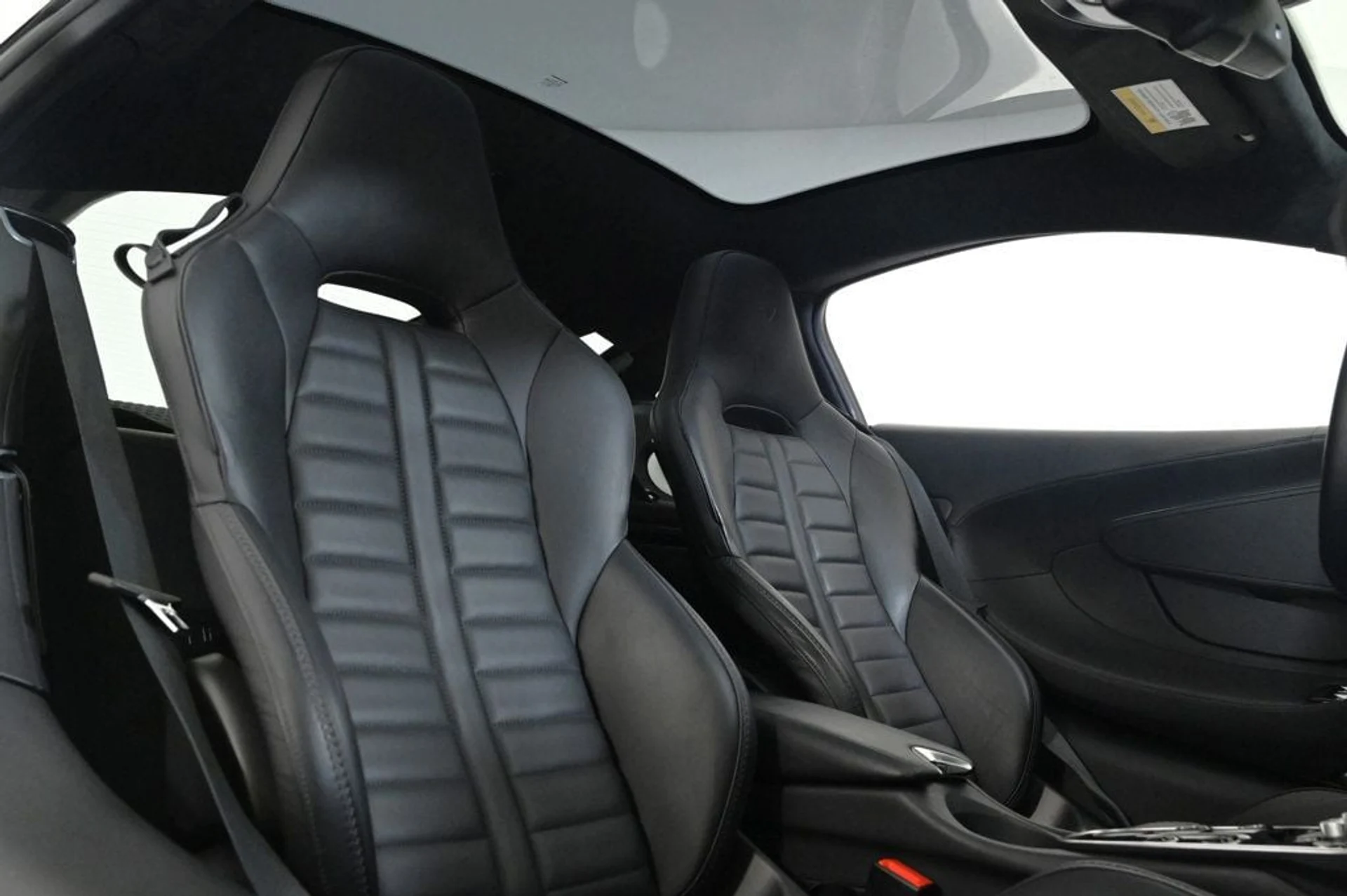 mph017_860658176_used_2025_mclaren_gts_techlux_11350_22874219_17_1024_3747964a14