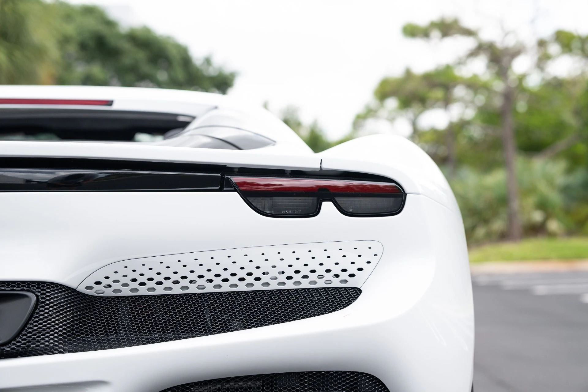 mph017_861023354_Used_2024_Ferrari_296_GTS_1776964703_da2f88dab6