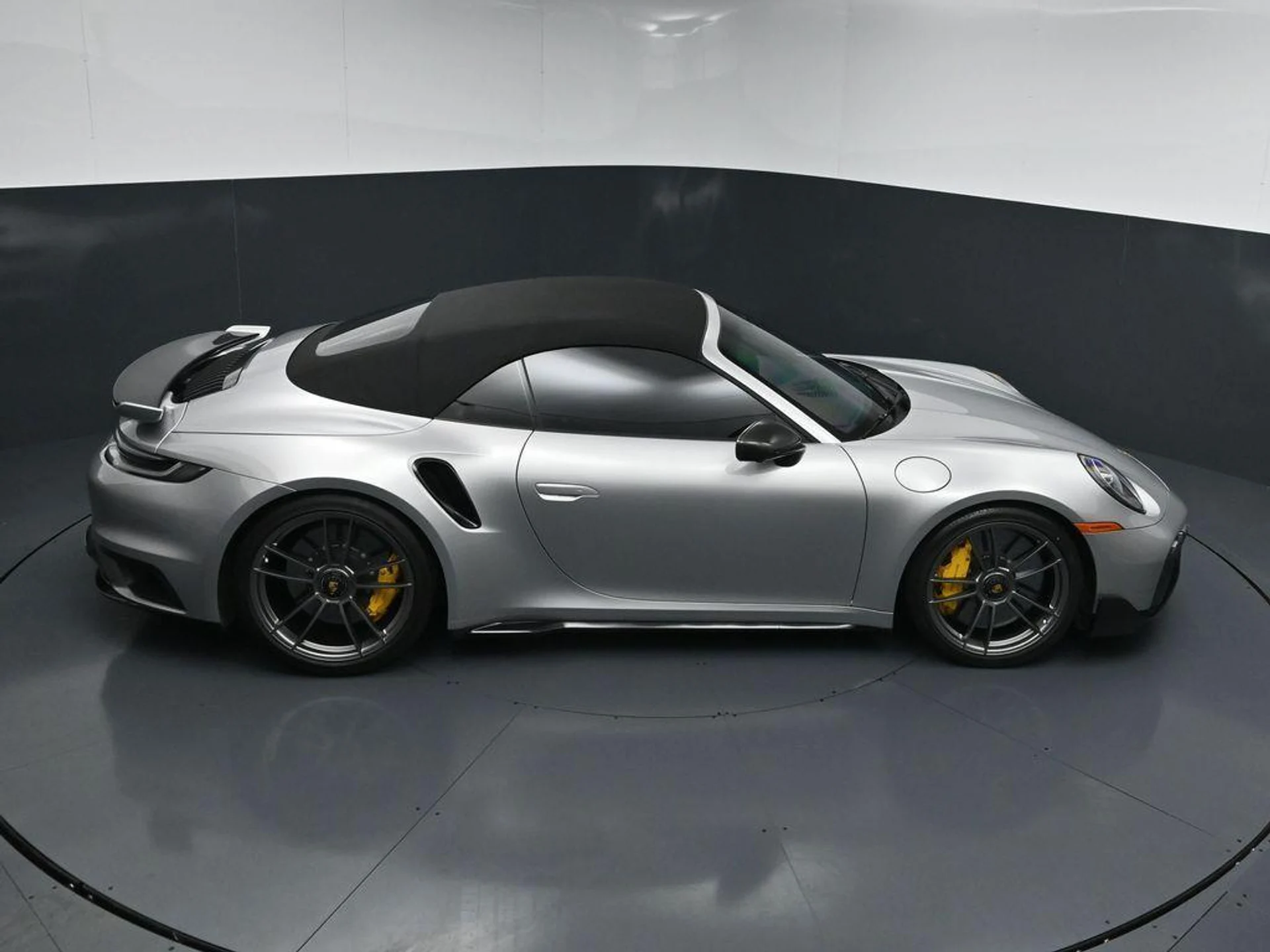 mph017_864634066_x_Qk_Y3x_Bk_OK_Qtj_THLTJE_3_8_B1vt_Y_c7bfa920c6