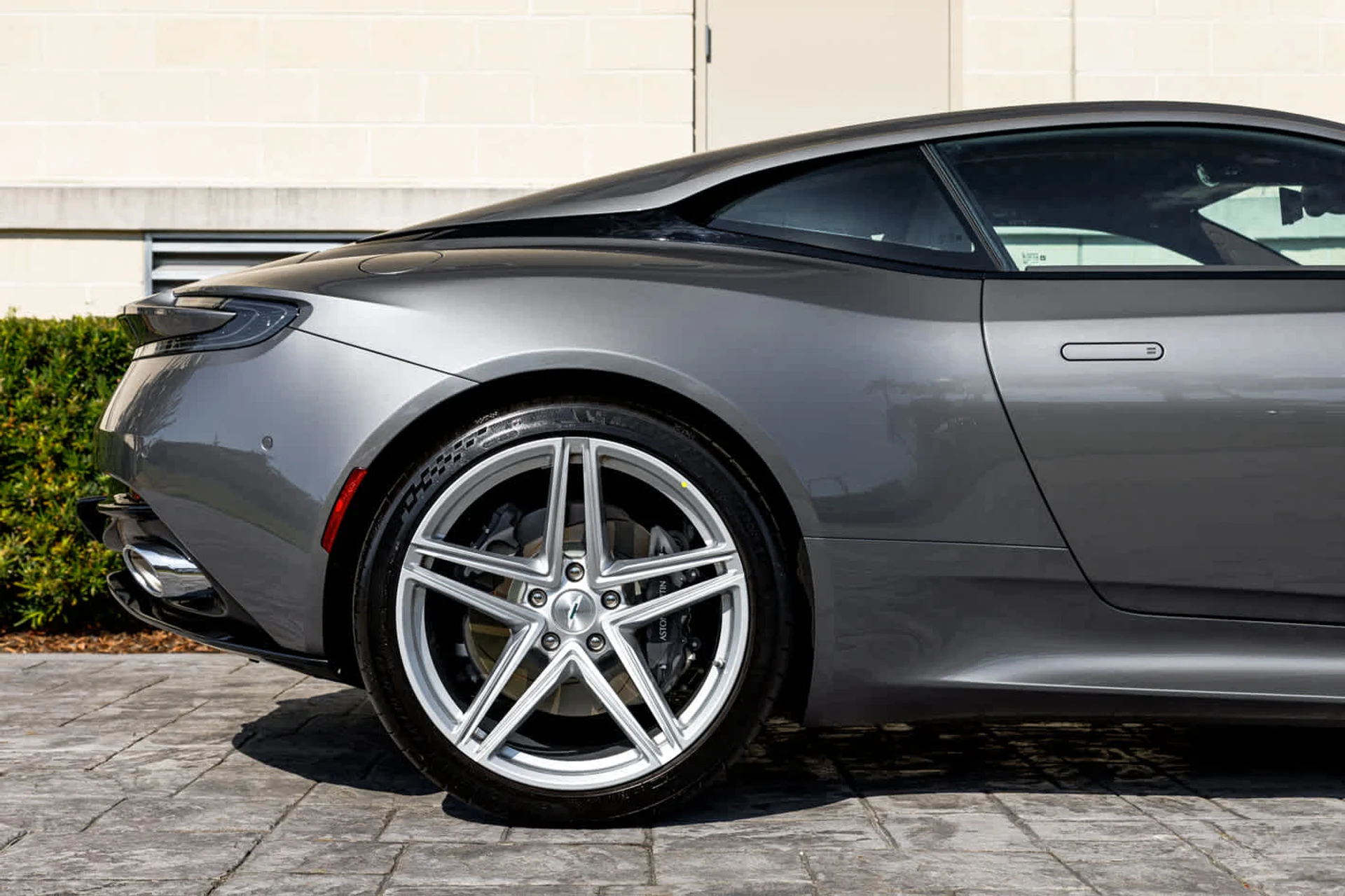 mph017_865789765_18_a572f02dcf