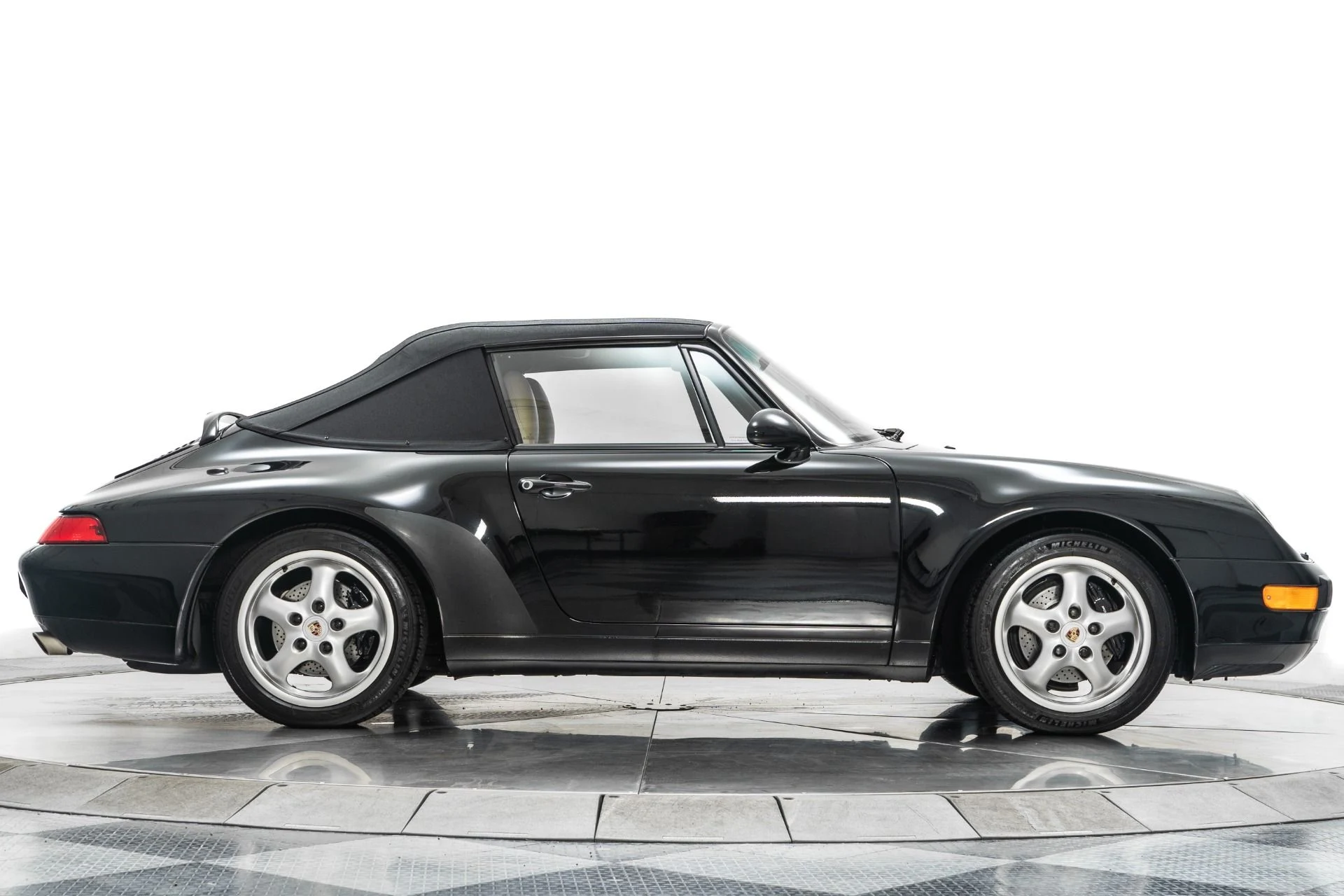 mph017_873831217_Used_1996_Porsche_911_Carrera_Cabriolet_1755881437_e8d5ff3ae3