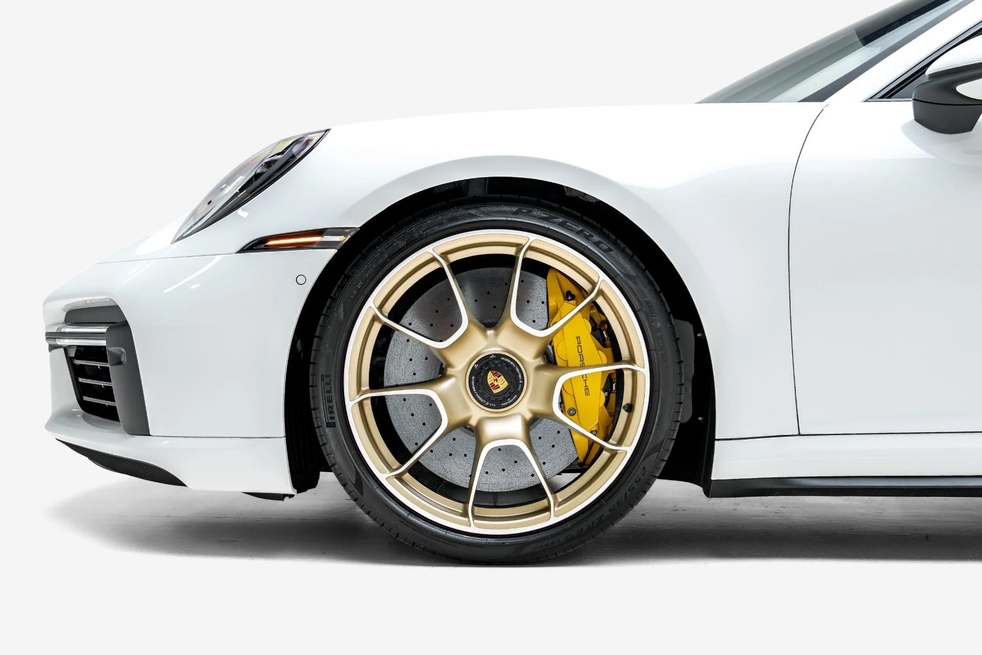 mph017_876977390_Used_2022_Porsche_911_Turbo_S_1788393846_6ad172ec72
