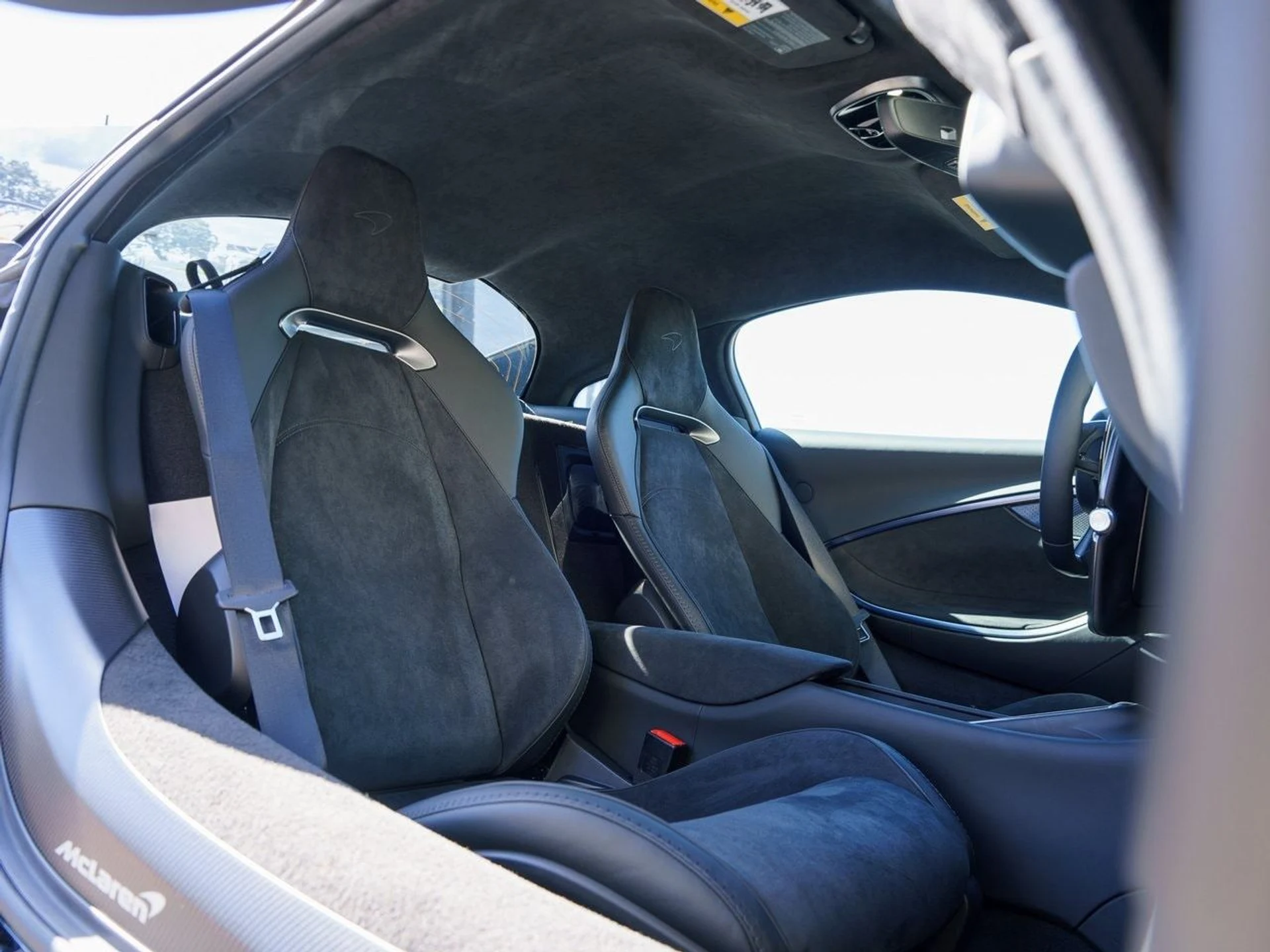 mph017_879923890_ceb3c367961afa14c29cba81e80ece42x_d5ca233fbd