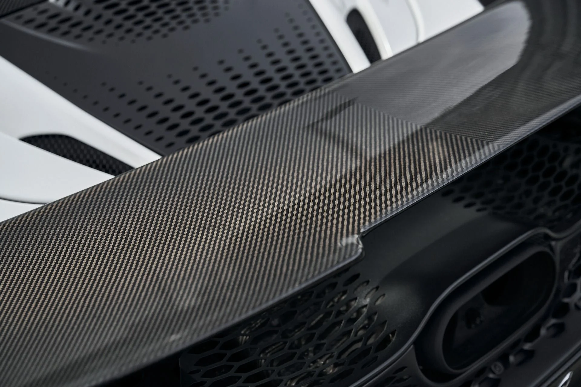 mph017_881255853_Used_2024_Mc_Laren_750_S_1769048284_4d763a3941