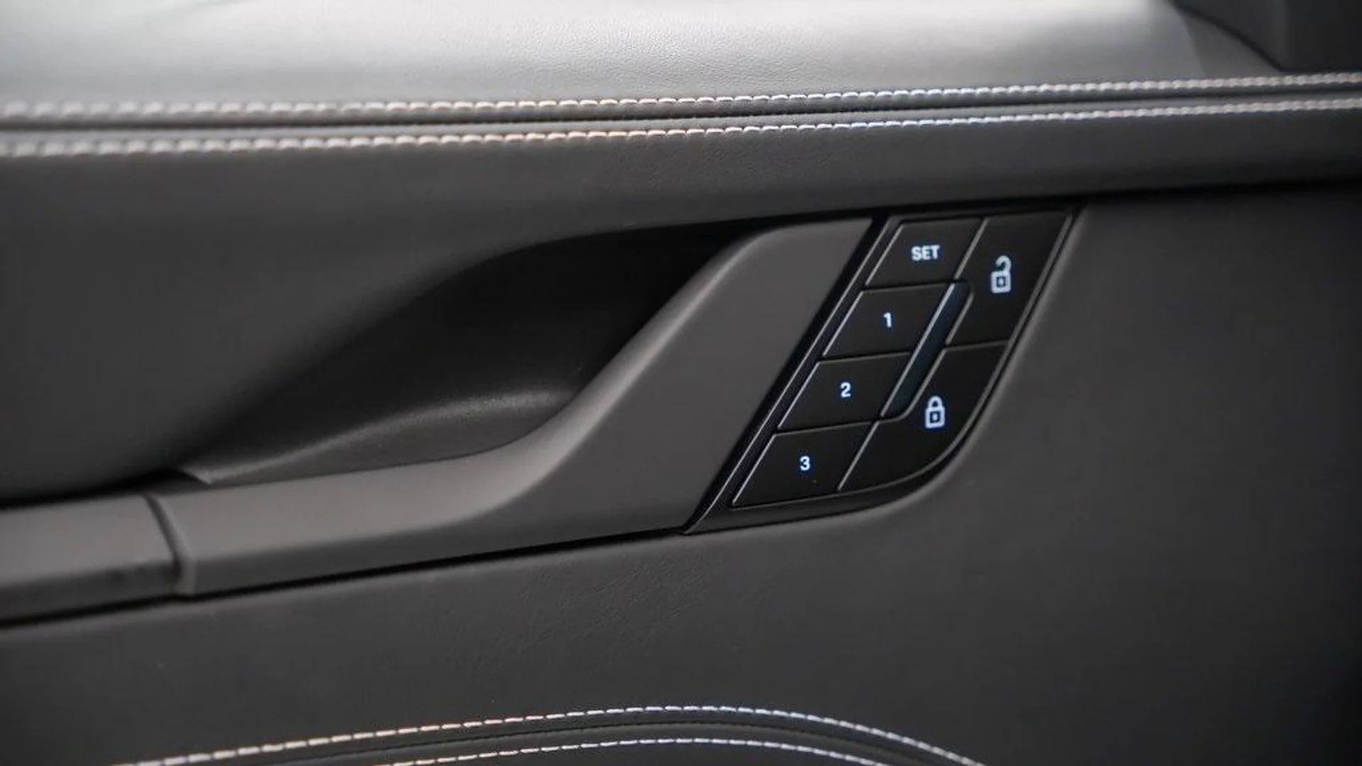 mph017_881576885_kzl_ON_6_M_Ijicvo_K_Fc_HX_Sbx_Dr_Z1vg_cf9fe7ad86