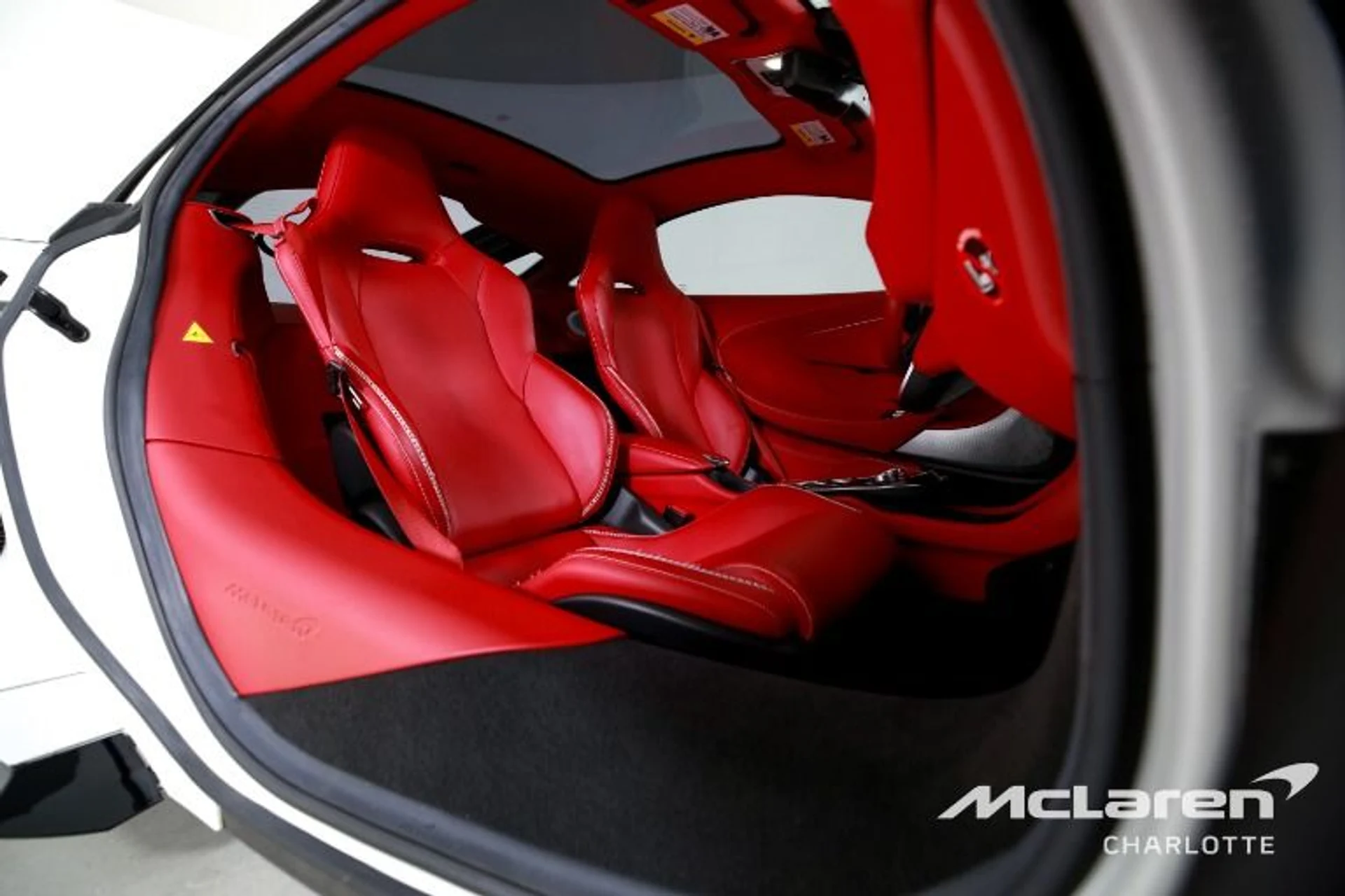 mph017_881721676_Used_2022_MCLAREN_GT_LUXE_521233d11d