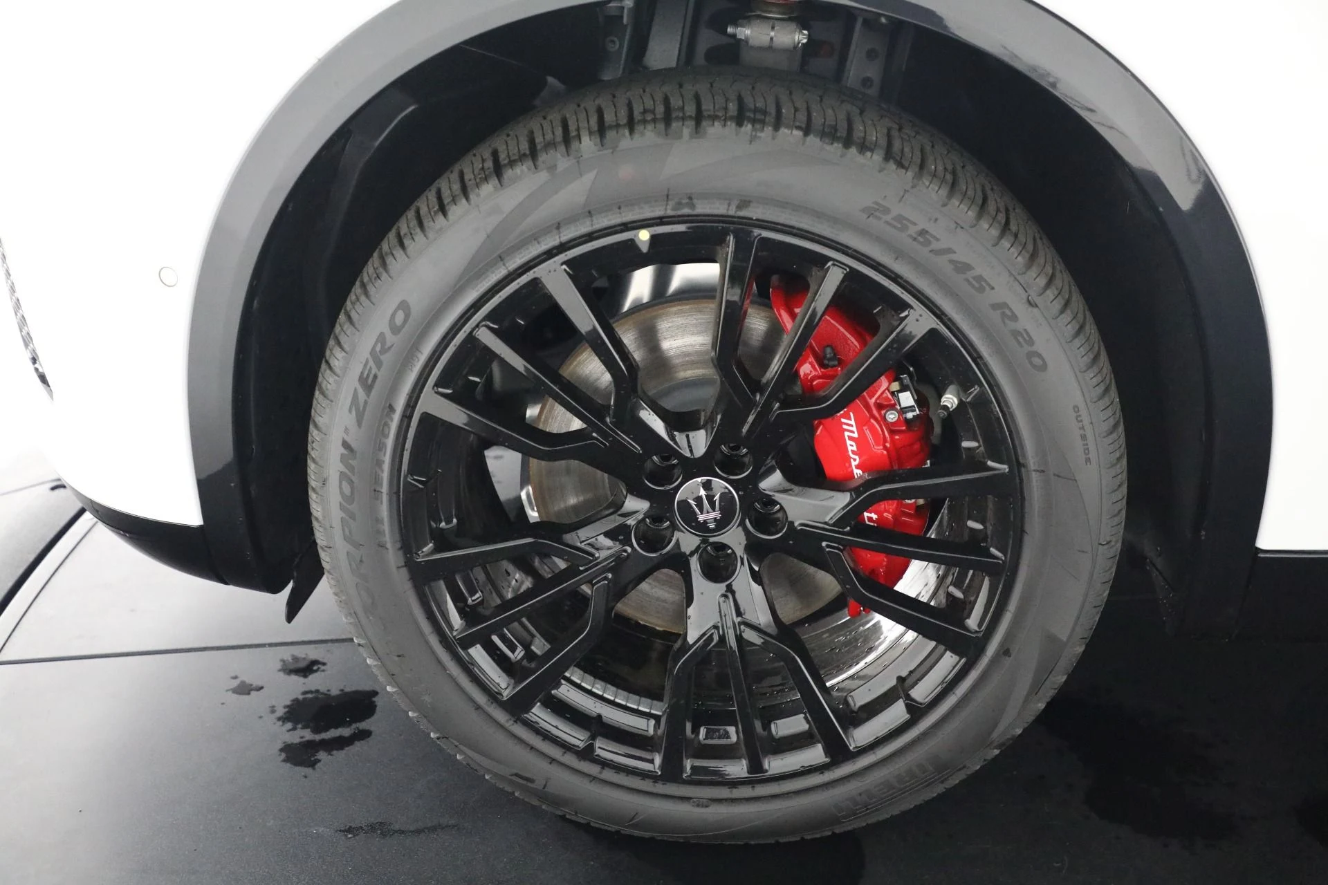 mph017_883284137_New_2025_Maserati_Grecale_Modena_aace7583f5