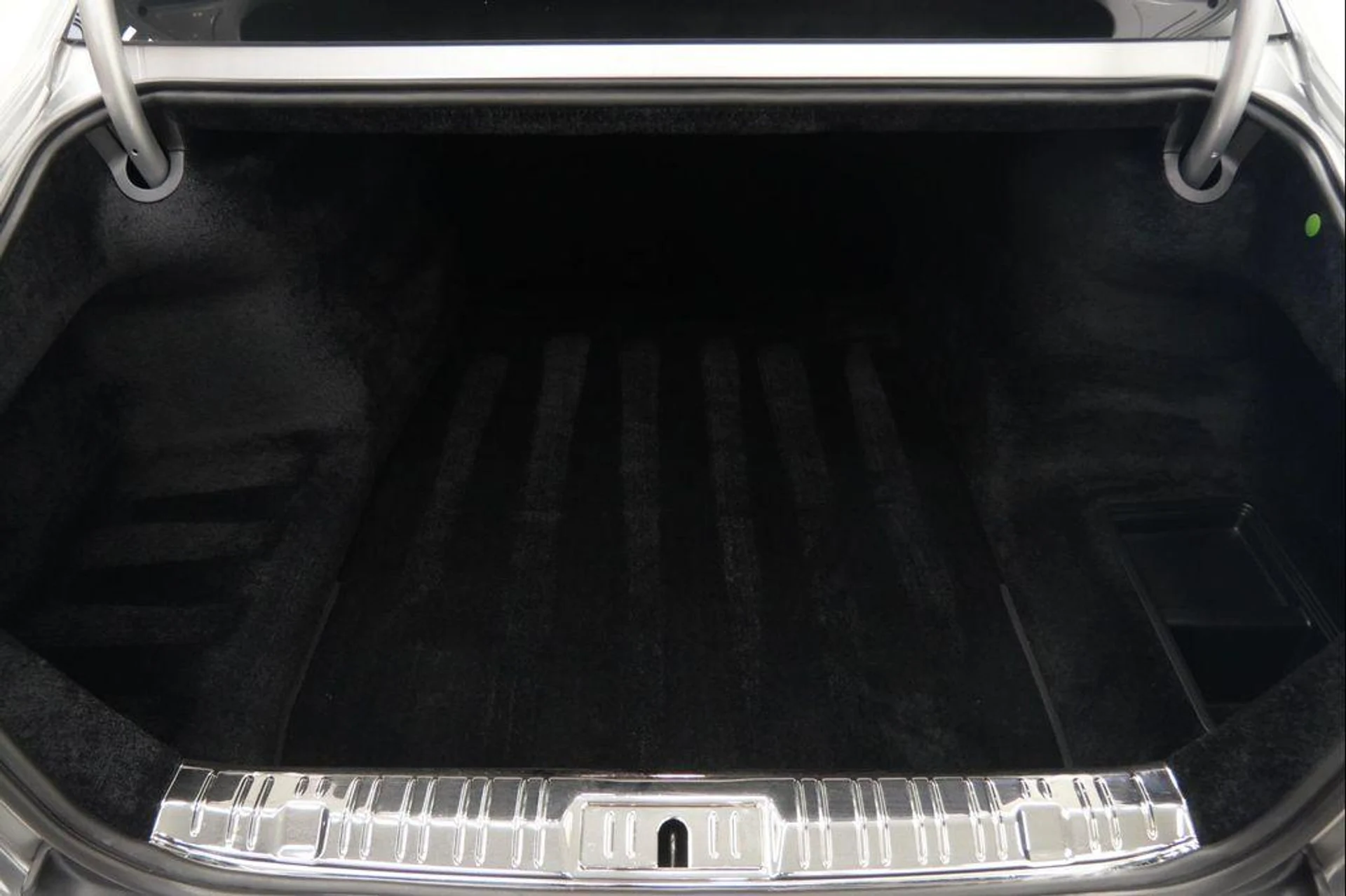 mph017_883792411_Iijpghmy_TY_120kzcct_Qg_Eh_Tcm_RI_c4e17a6783