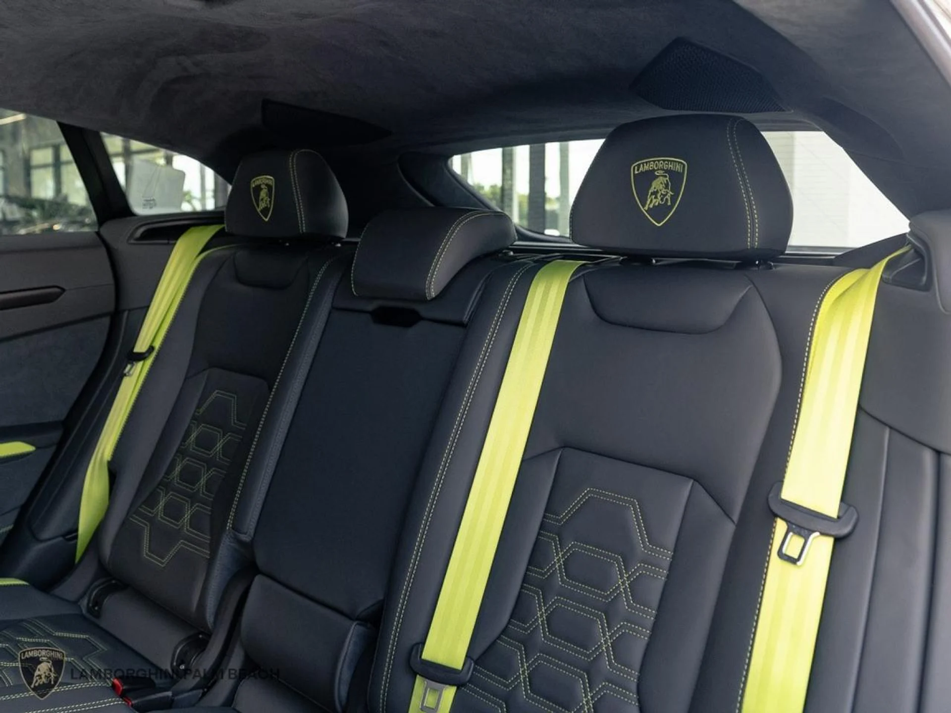 mph017_887396675_86c96a4f9a49f247dba3f90a08a76a7a_a051002d87