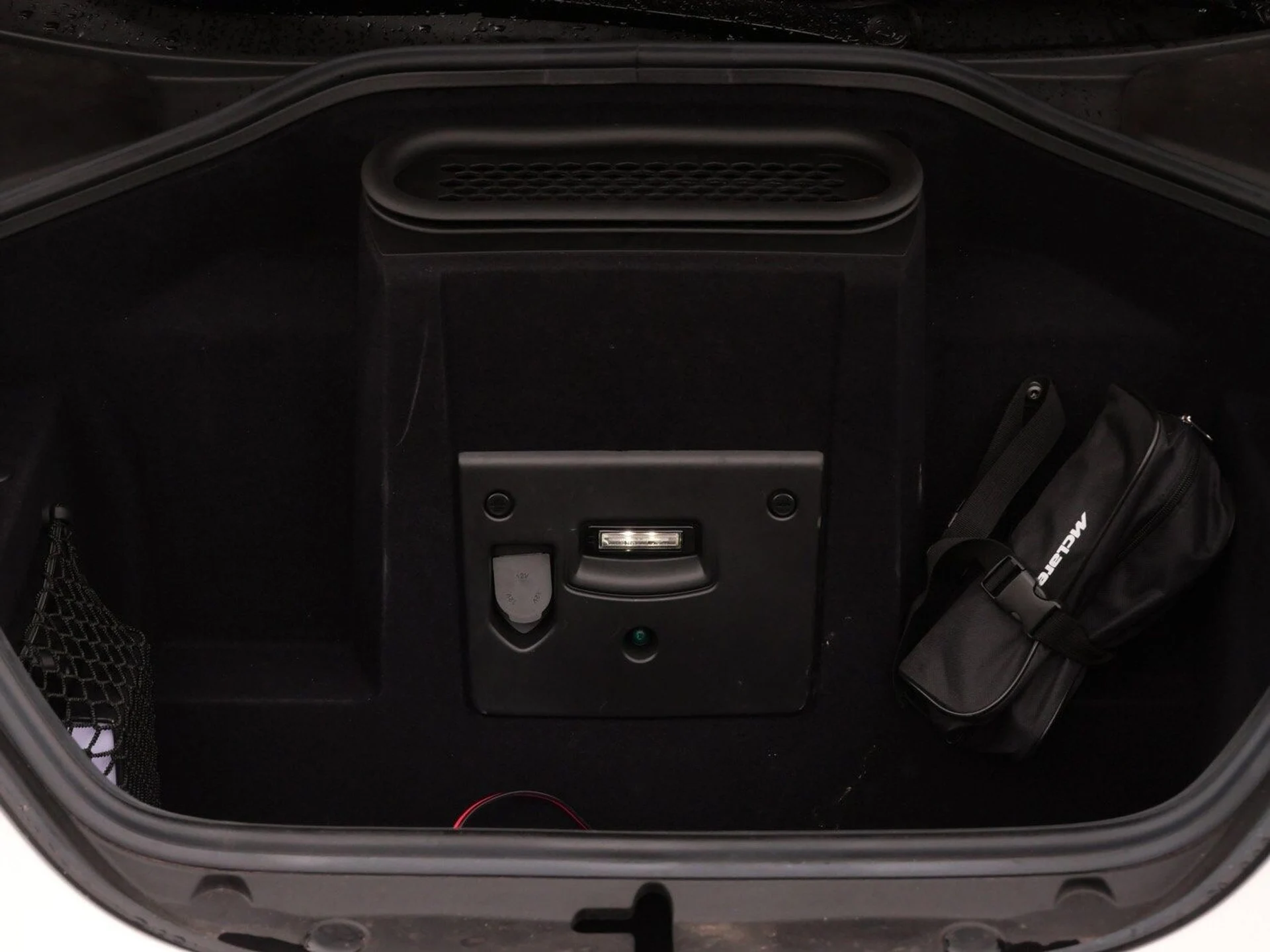 mph017_892173266_8a25d0f5b93e060534e593c6262fafe0x_a04eca092f