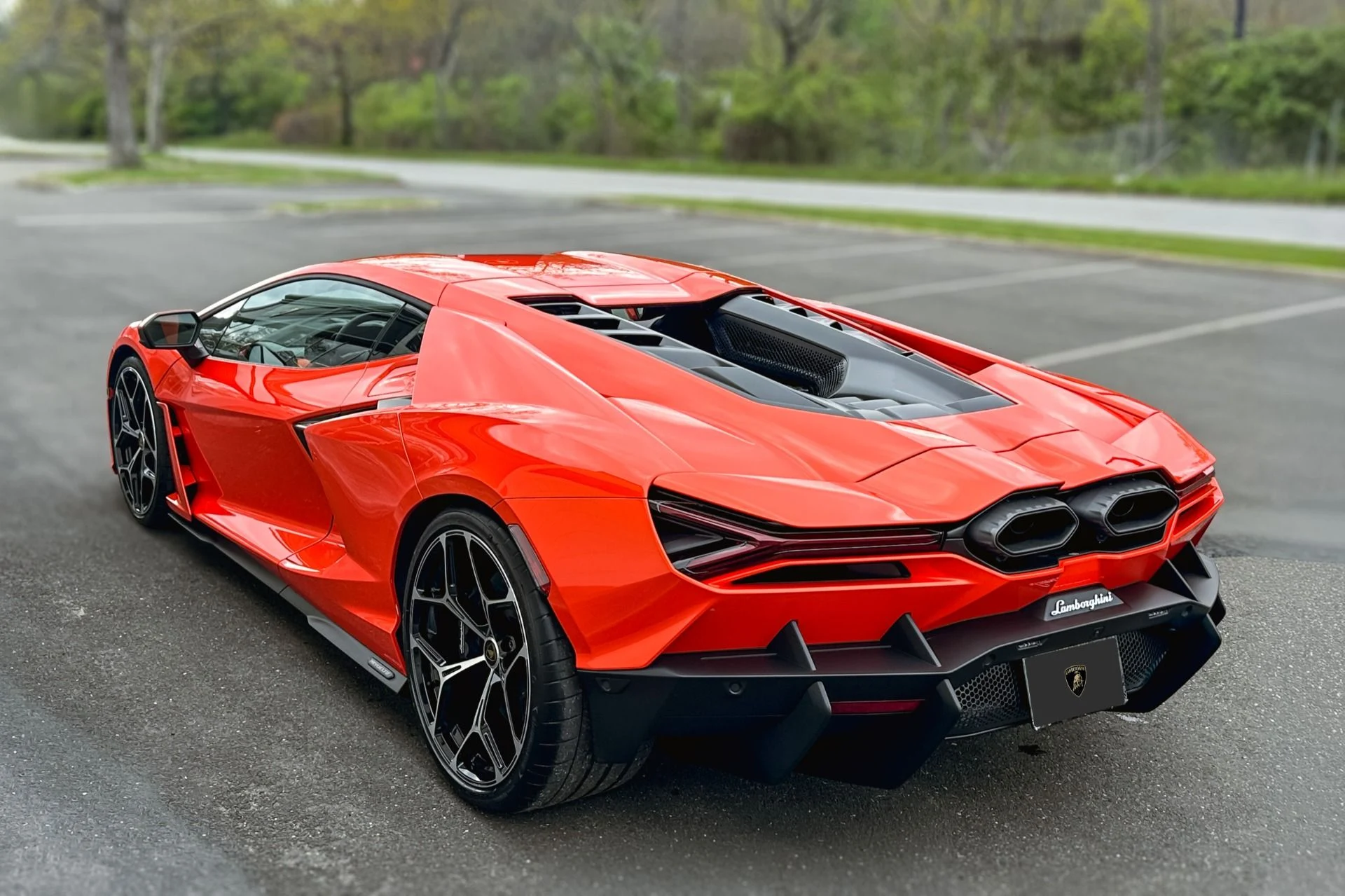 mph017_899649890_Used_2026_Lamborghini_Revuelto_1783720919_86bea8e359
