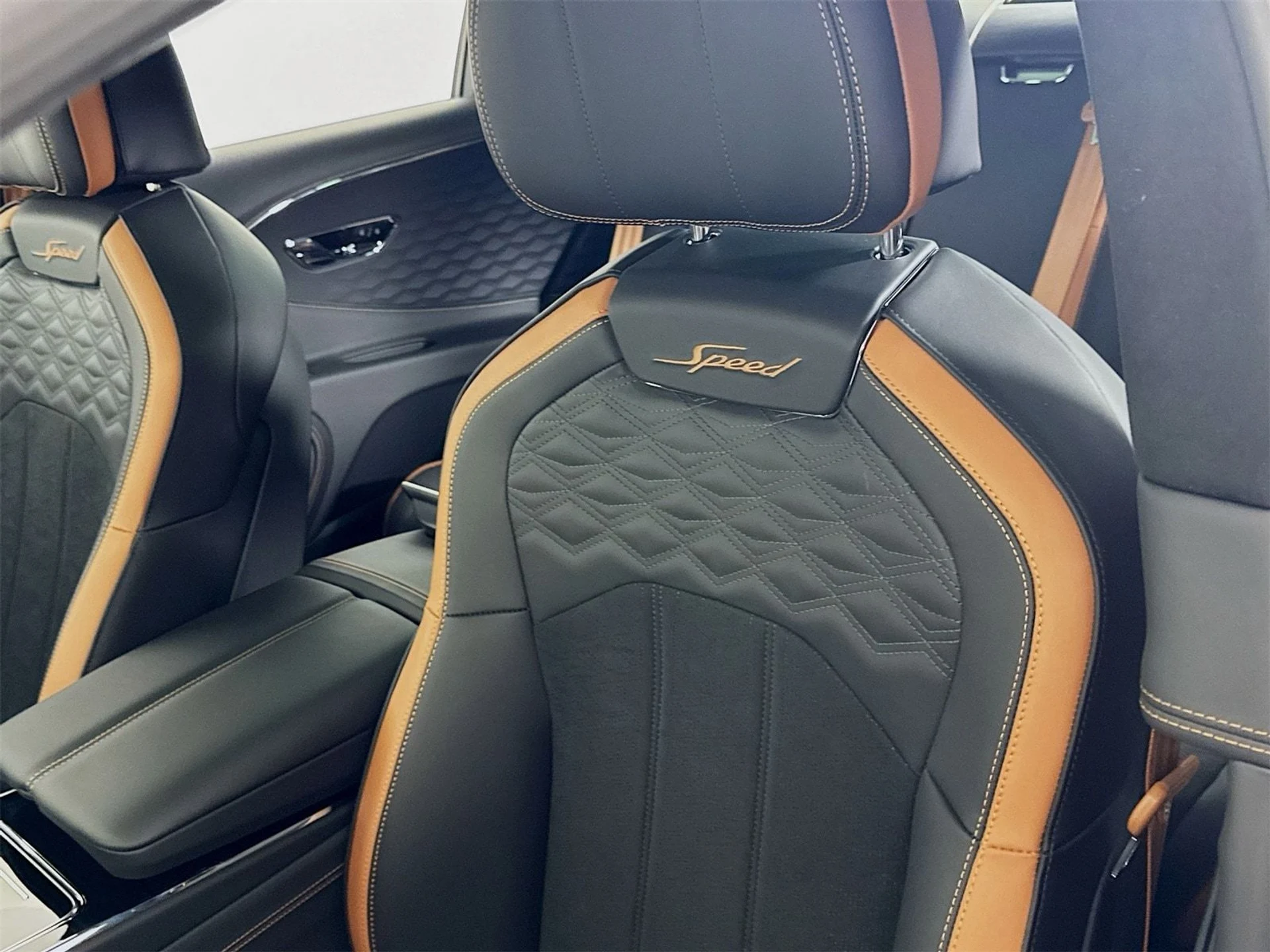 mph017_901638393_3767a6632f54f9f1a4db106f4f85e7f5x_5947a1b98b