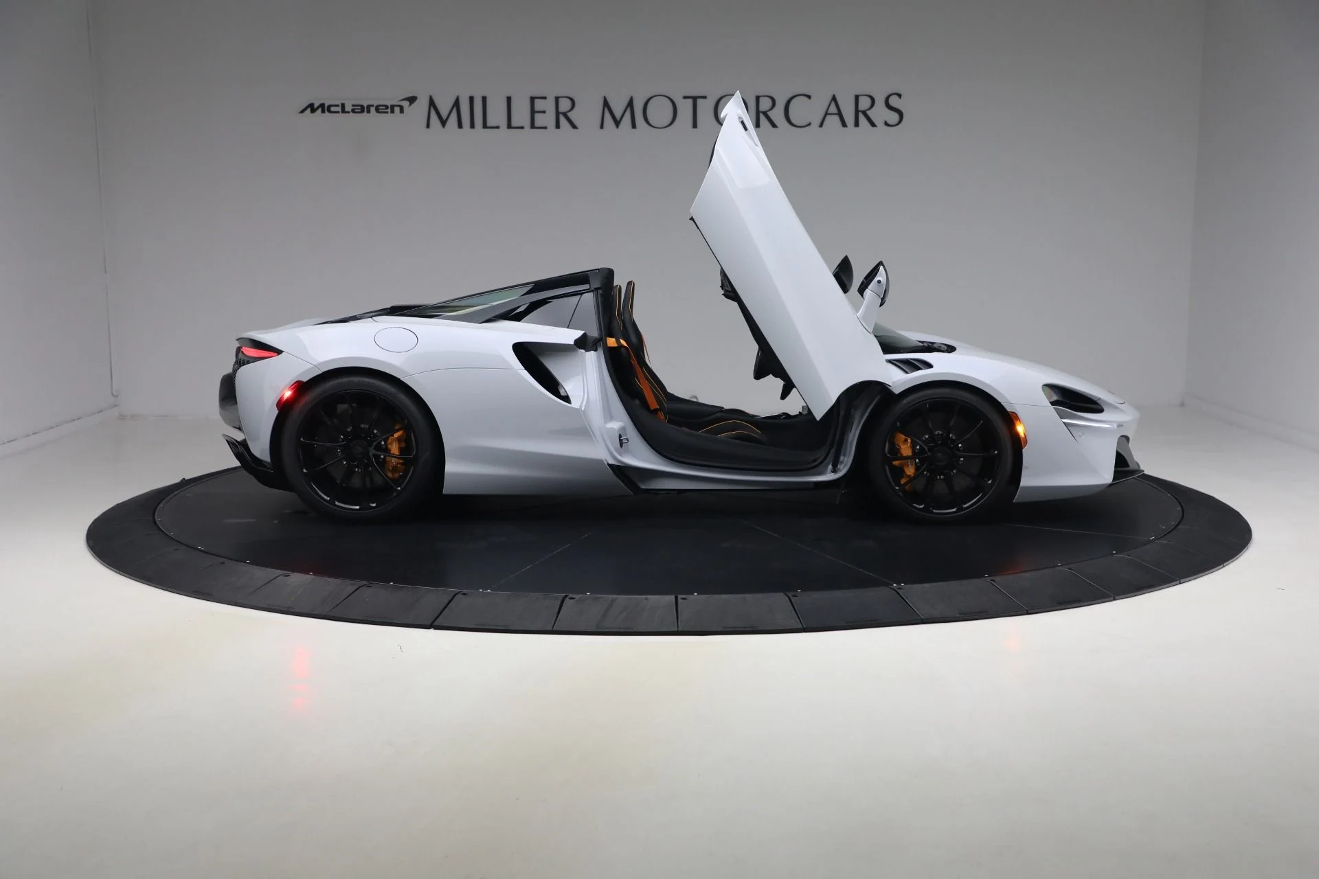 mph017_902938847_New_2026_Mc_Laren_Artura_Spider_Vision_8b43343e90