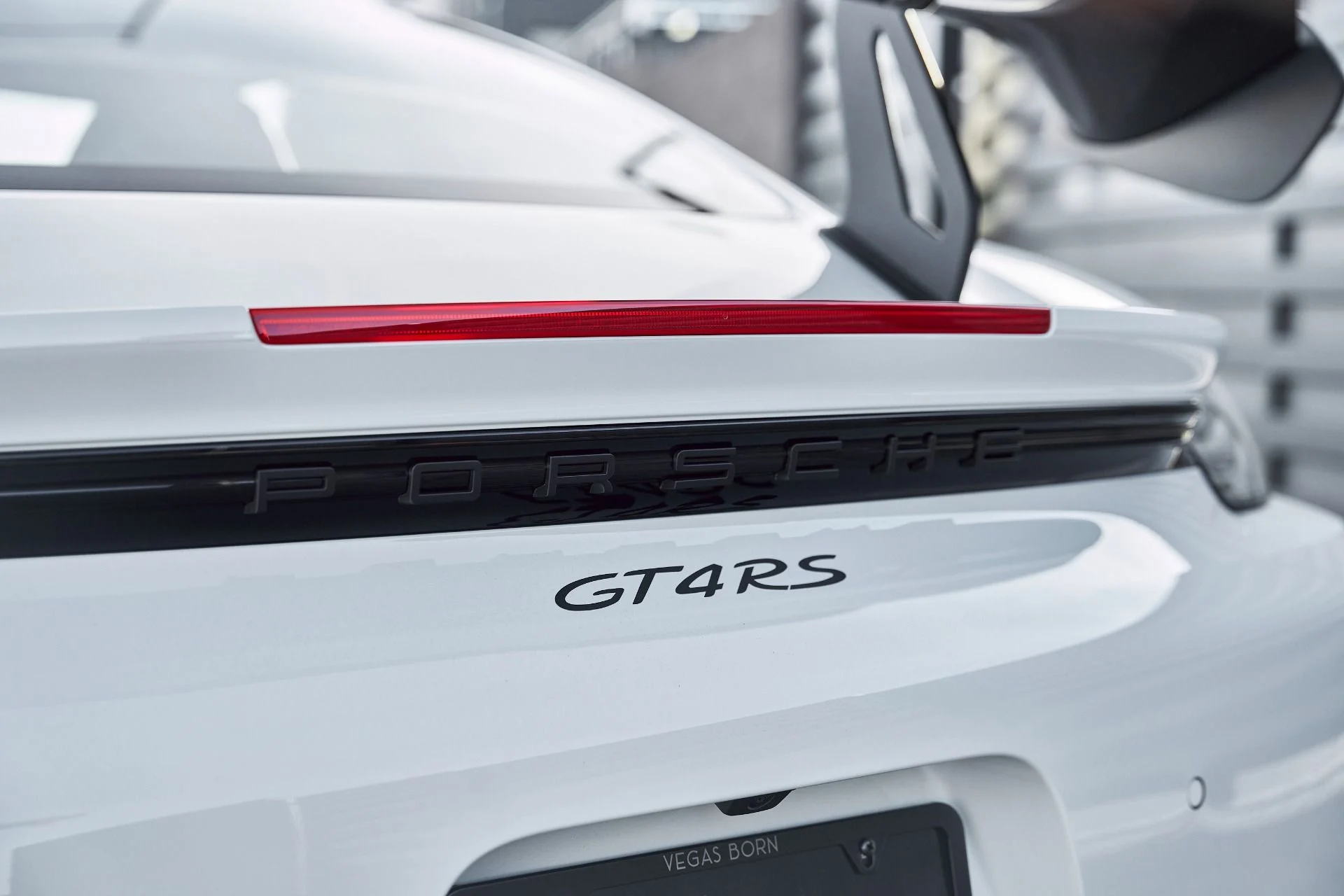 mph017_90934448_Used_2024_Porsche_718_Cayman_GT_4_RS_1766514151_d05dd8c0aa