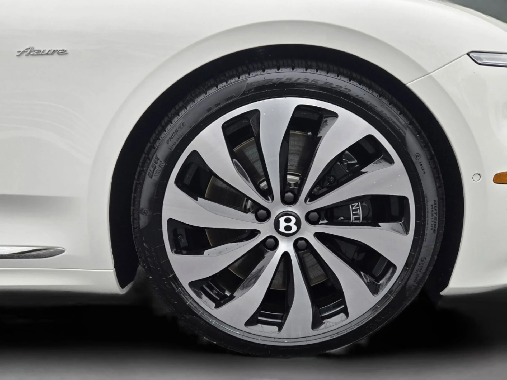 mph017_909418042_511cdb290bcc1e5a0124850bfacf84f3x_db23da7960