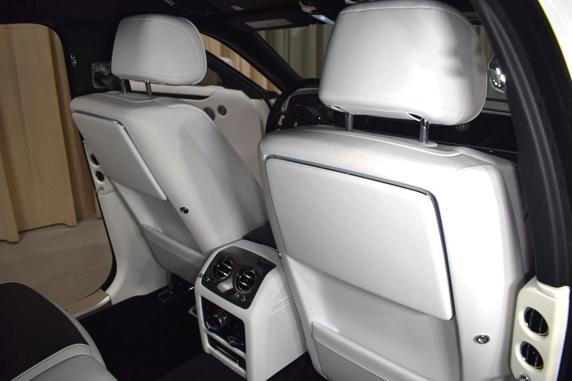 mph017_909469153_f43a37f161a9bd061cdeae458cf1d27ax_1af009a2eb