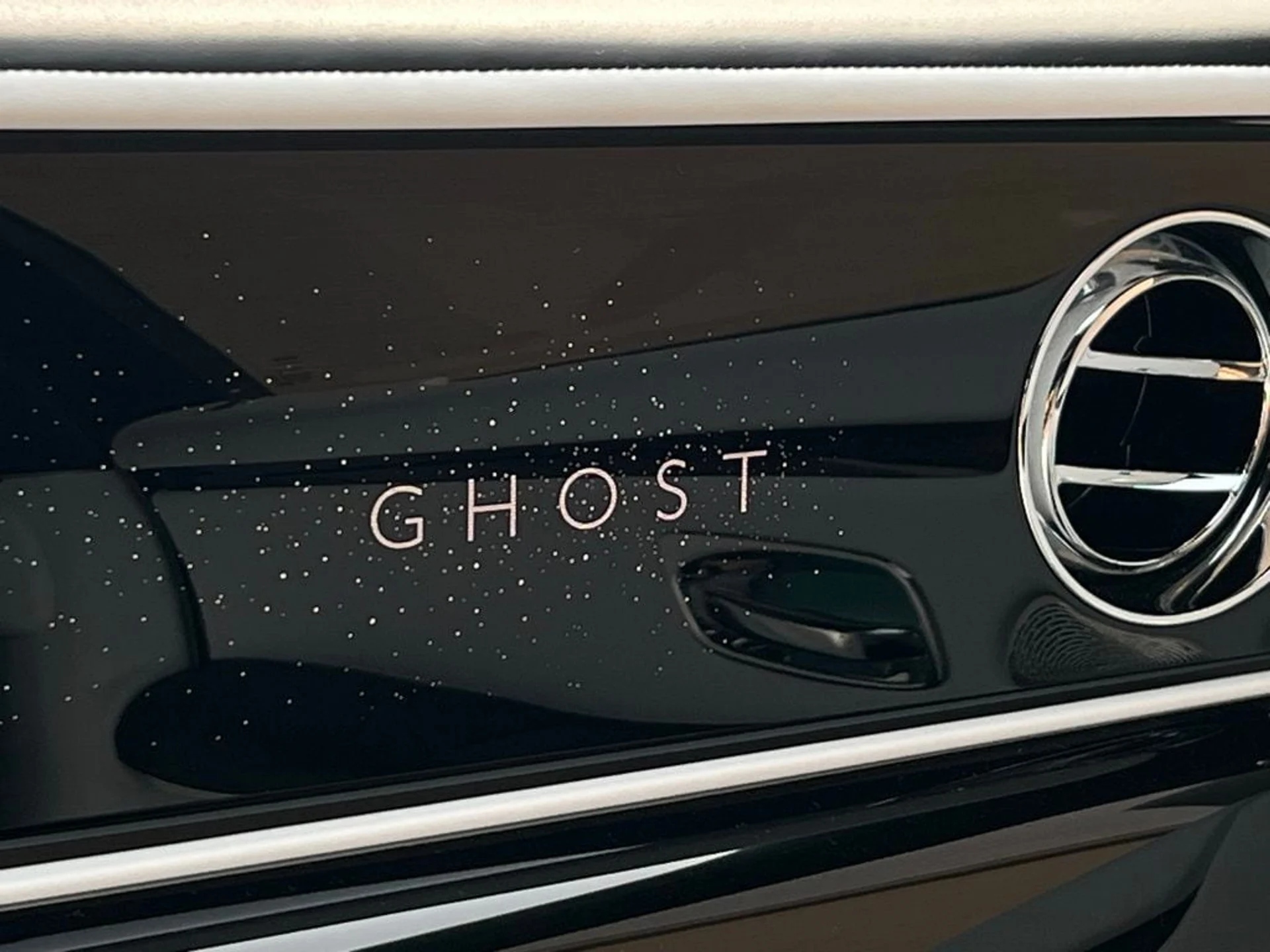 mph017_912305020_3c0ed71725406ee524954c786ec8e250x_b29d3d2335