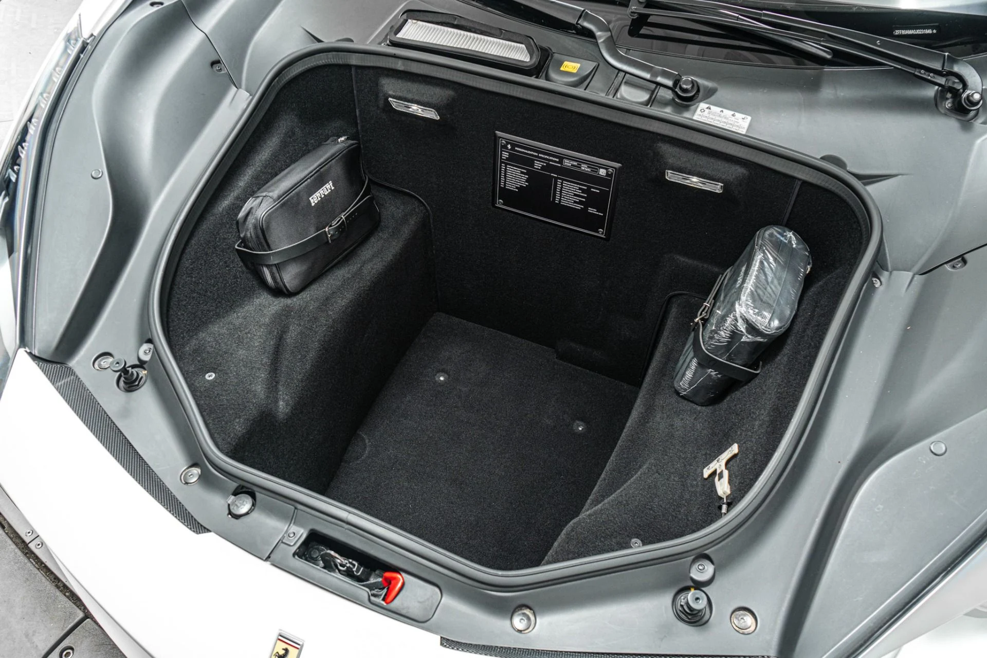 mph017_914811345_Used_2018_Ferrari_488_Spider_1783615982_eb7053d462
